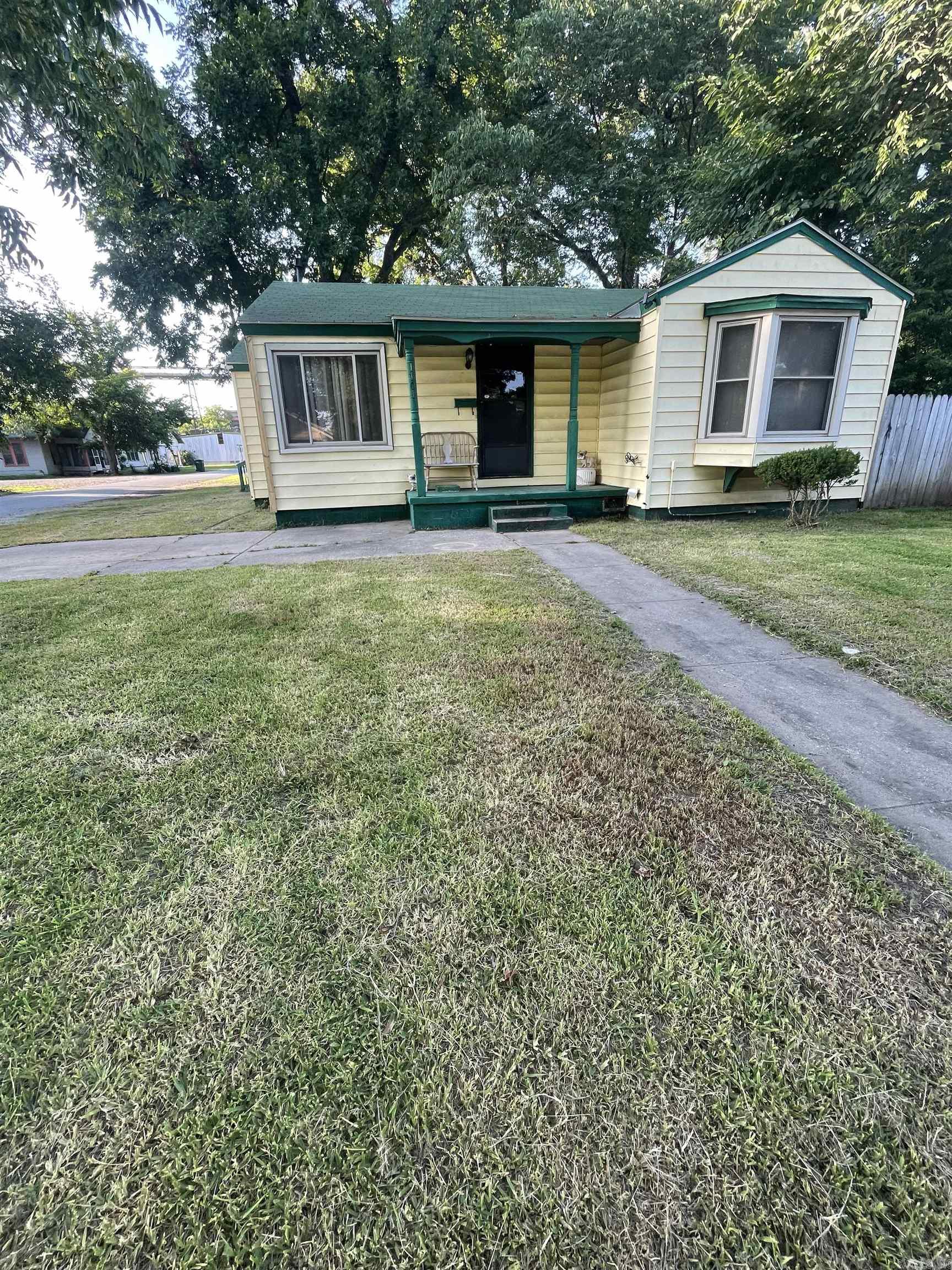 Renovated family home in the cityās first ward! Affordable & ready to go!