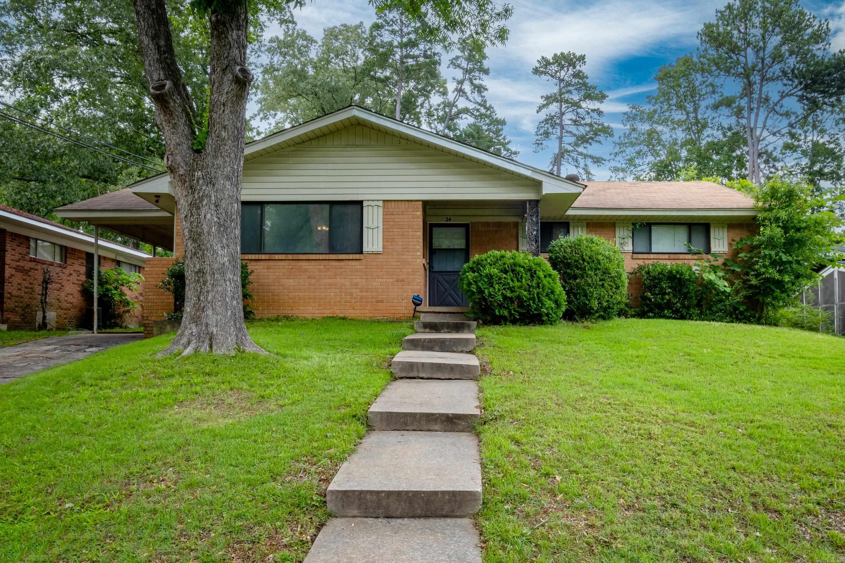 POINT O`WOODS ADDN - Residential