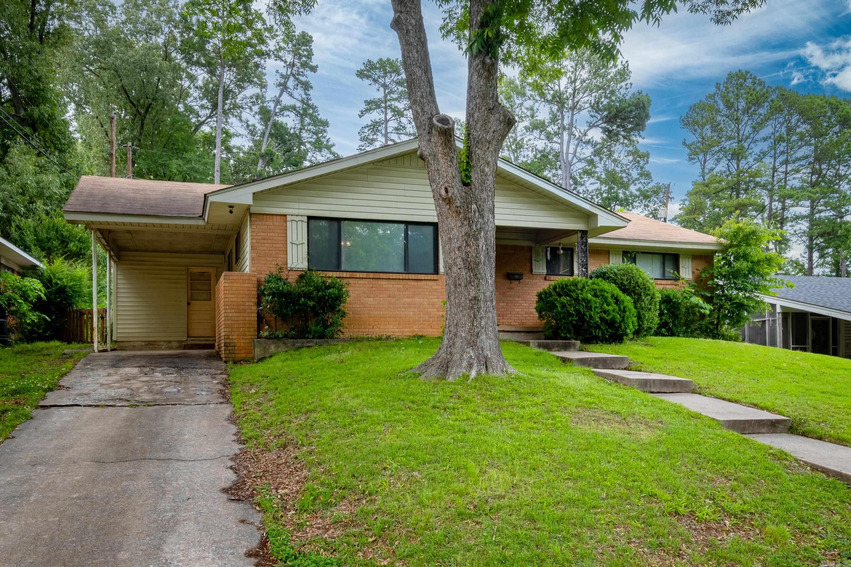 POINT O`WOODS ADDN - Residential