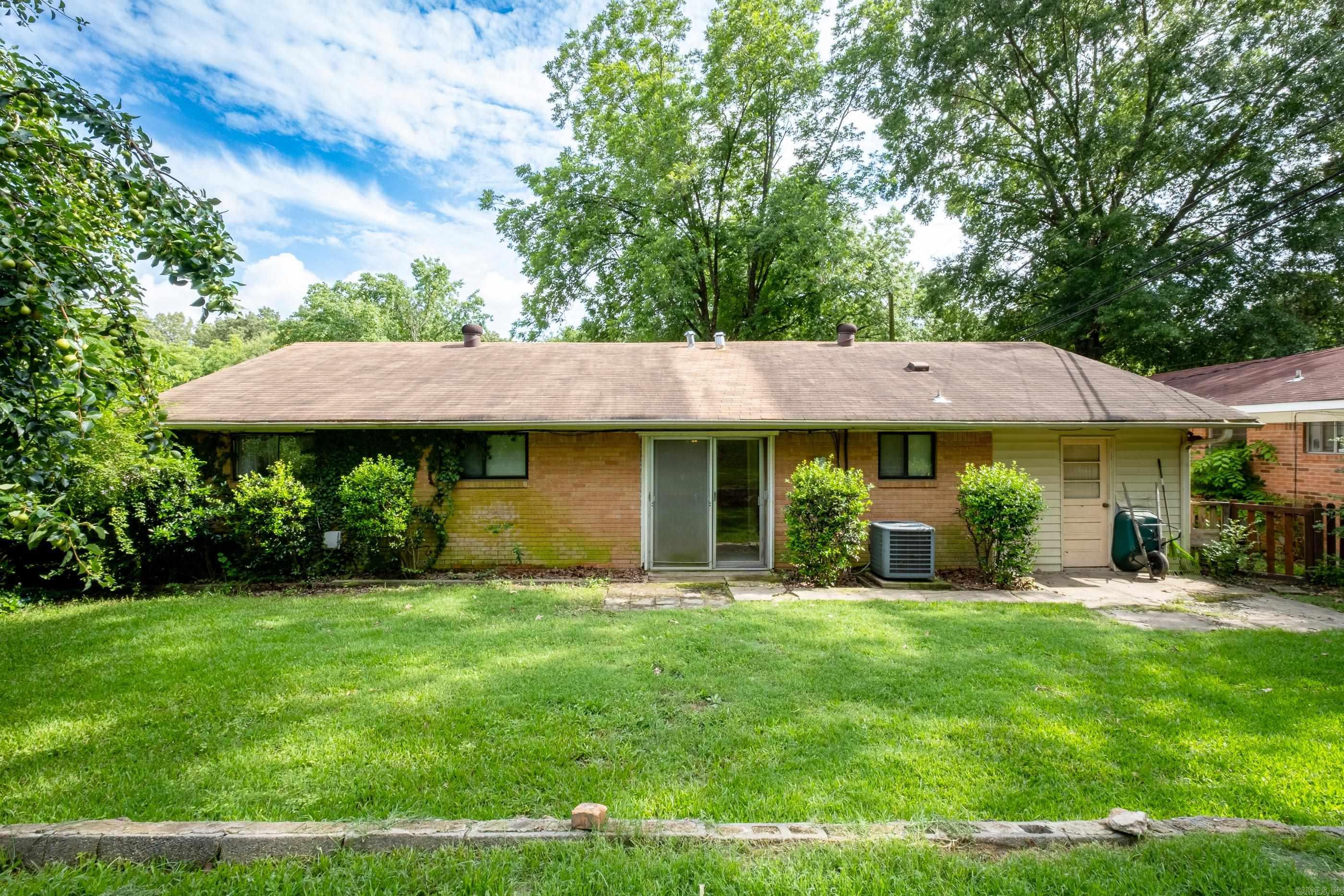 POINT O`WOODS ADDN - Residential