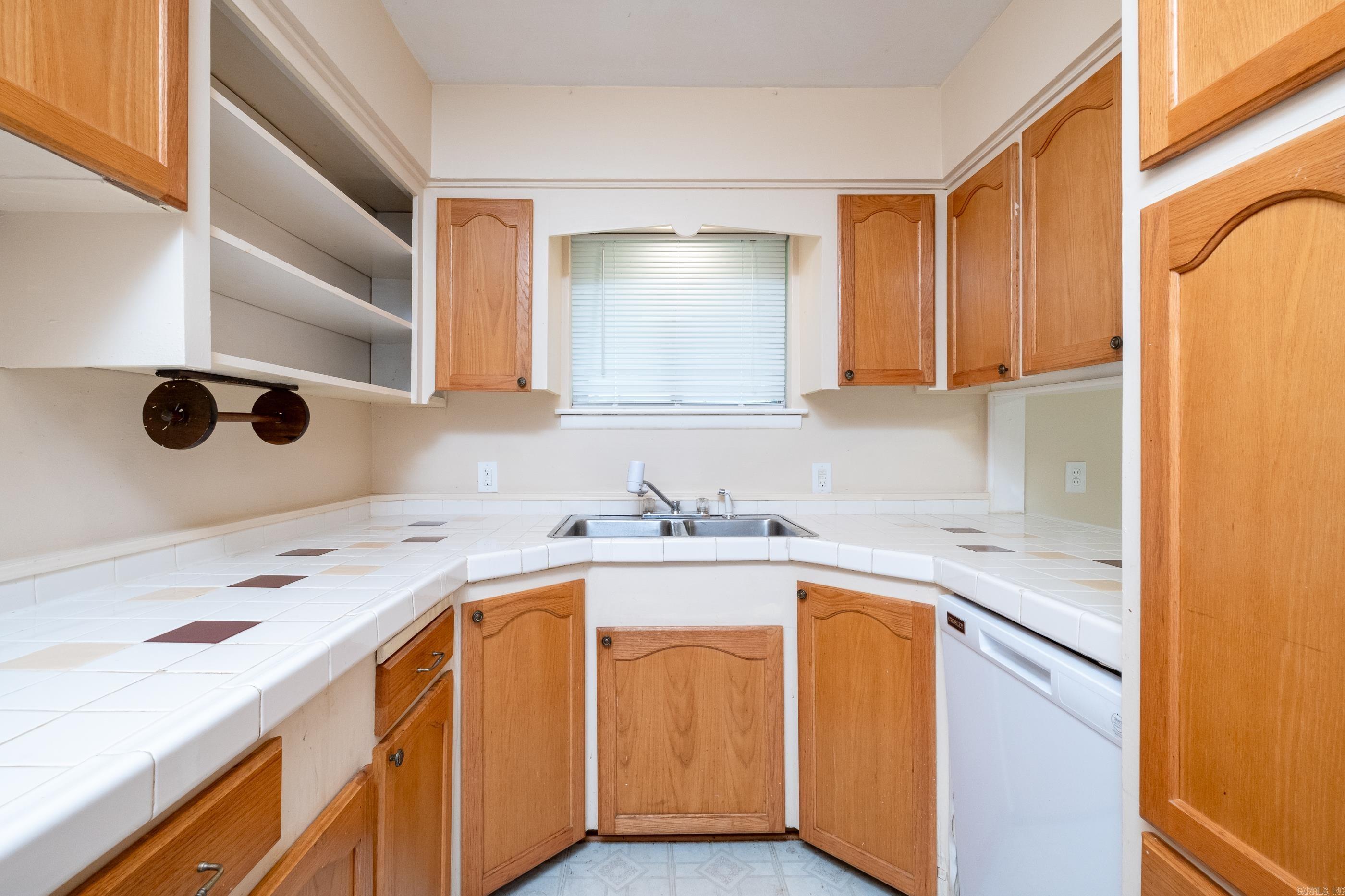 POINT O`WOODS ADDN - Residential