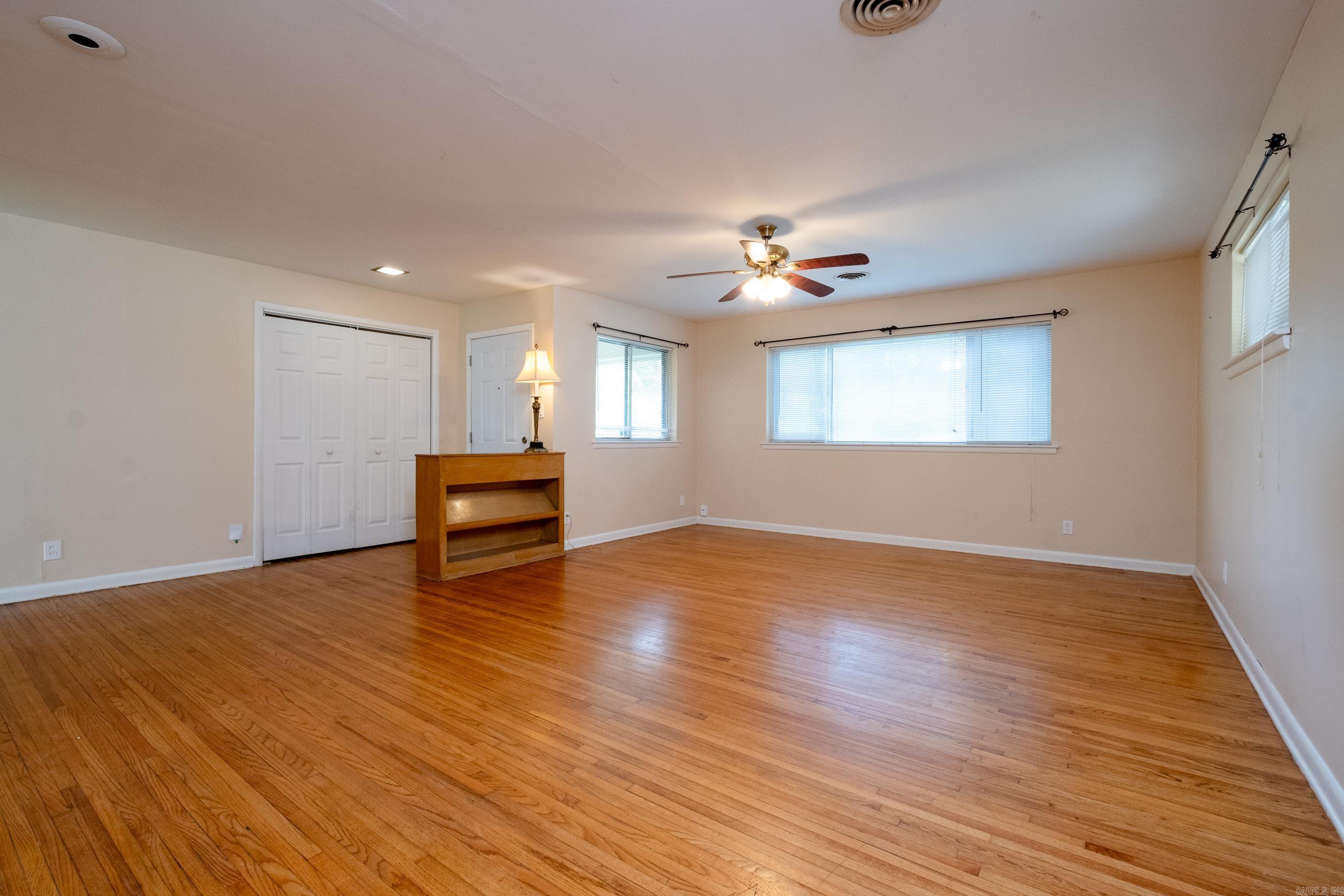 POINT O`WOODS ADDN - Residential