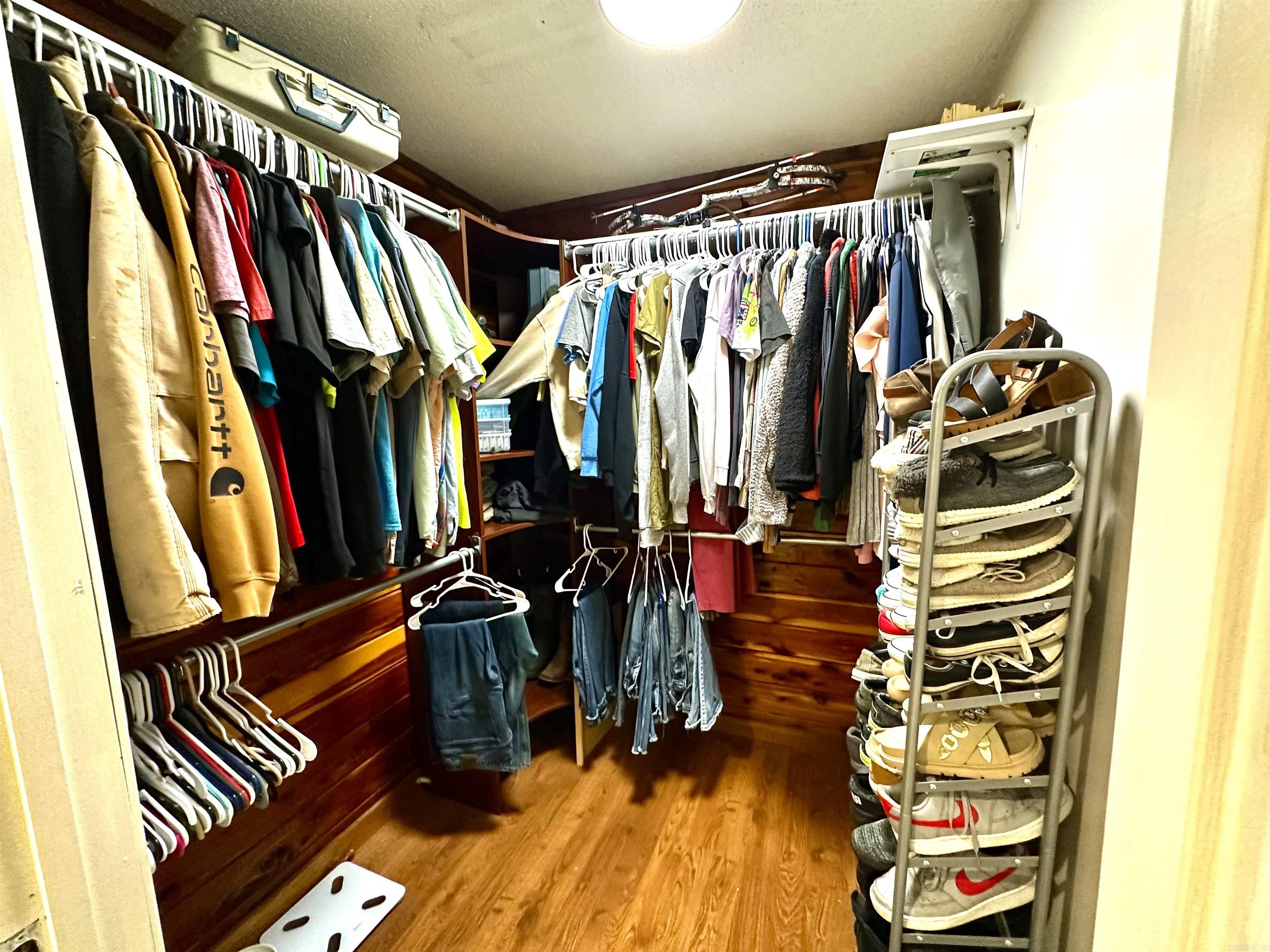 HEINRICH MINOR - Residential