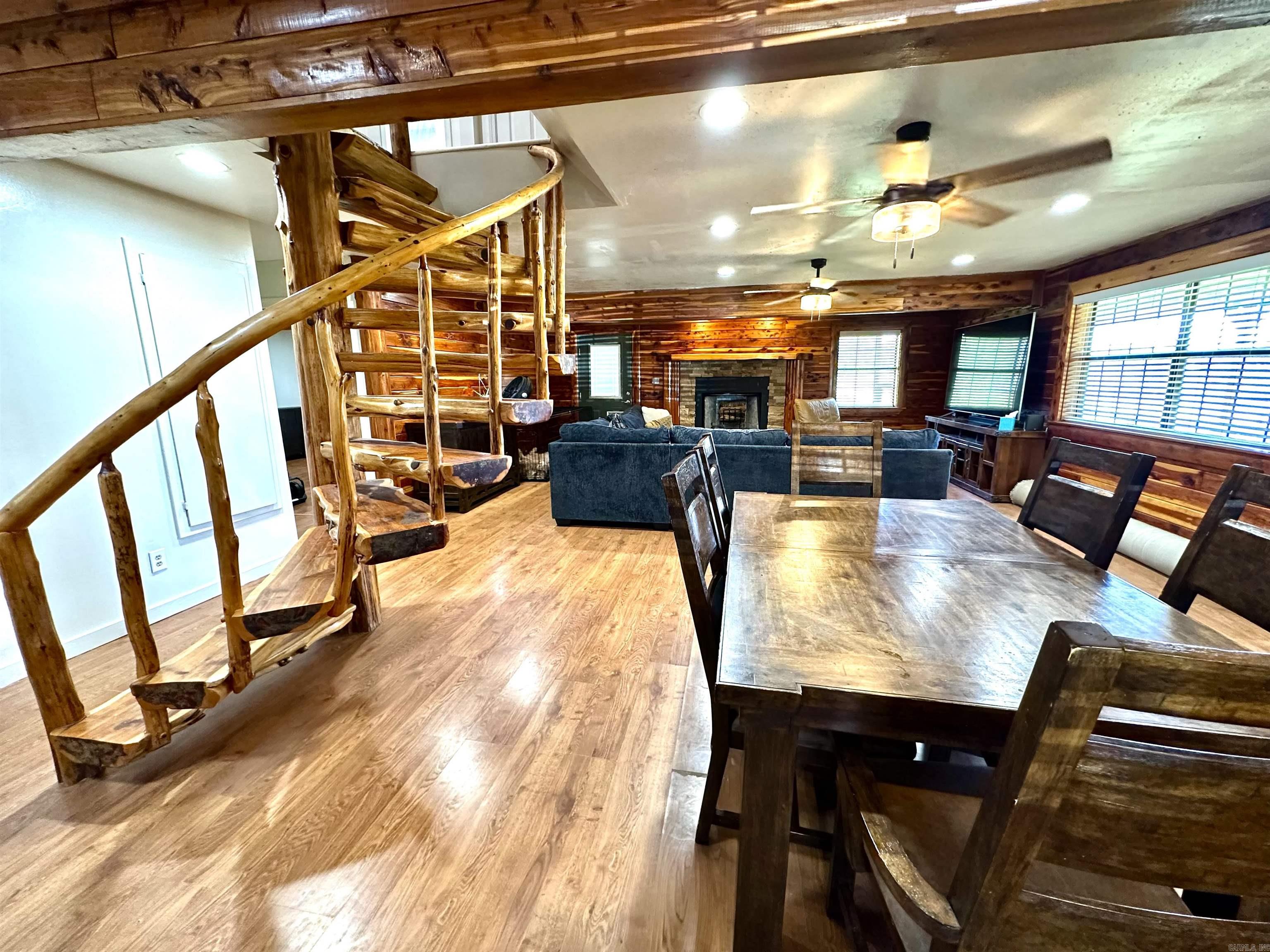 HEINRICH MINOR - Residential