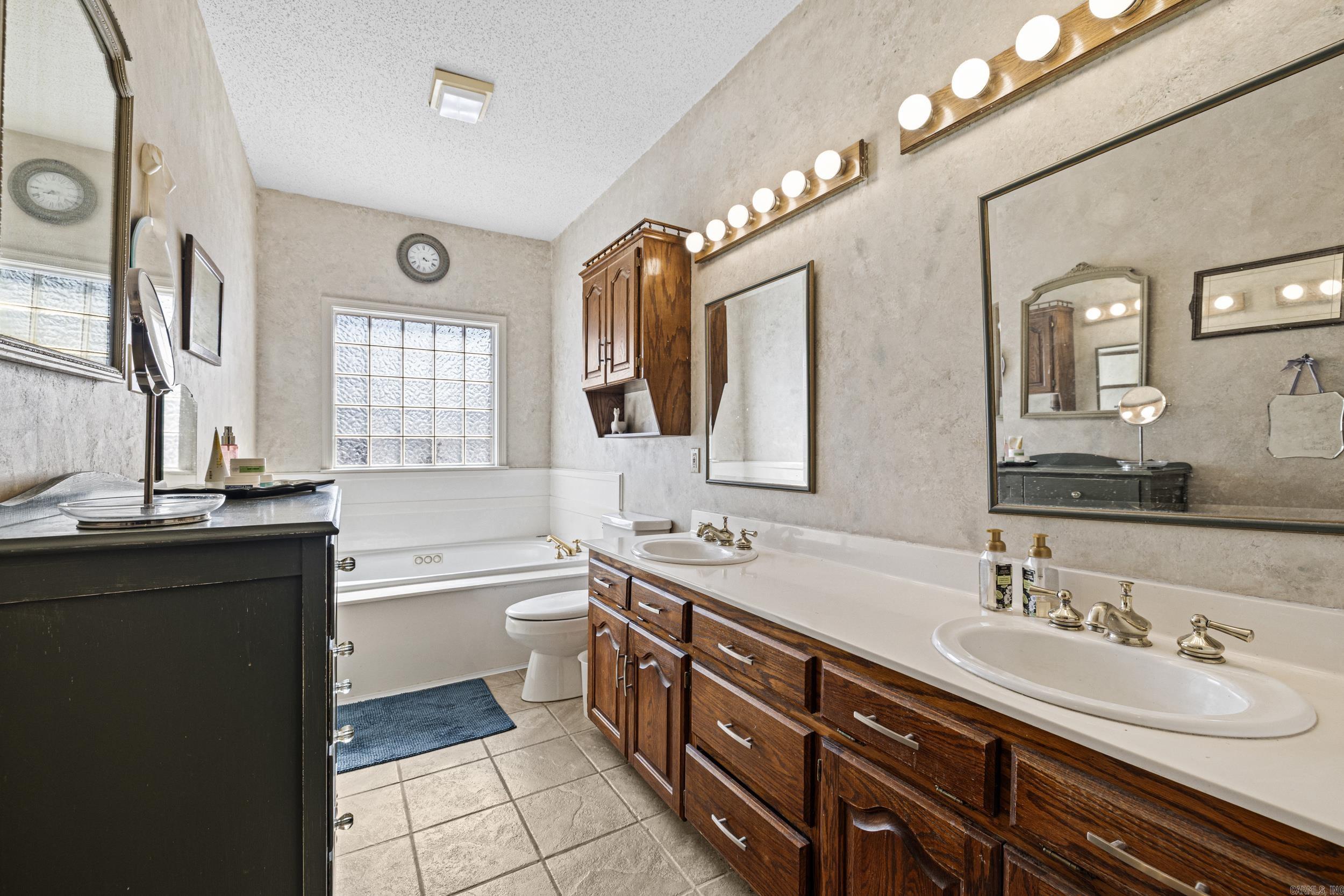 CASTLE HEIGHTS - Residential