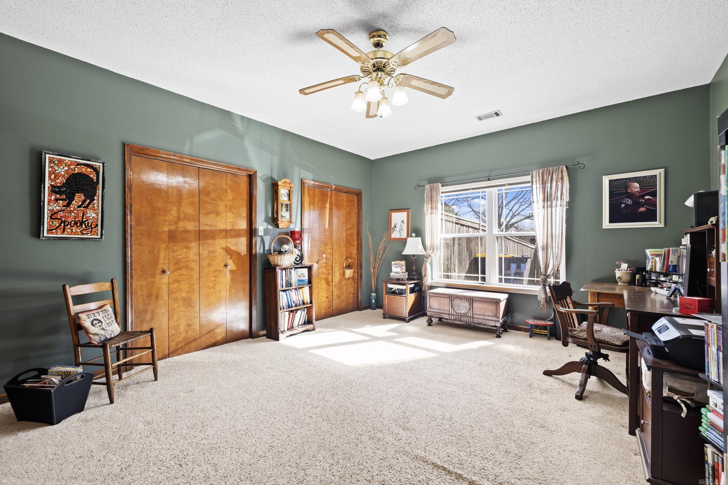 CASTLE HEIGHTS - Residential