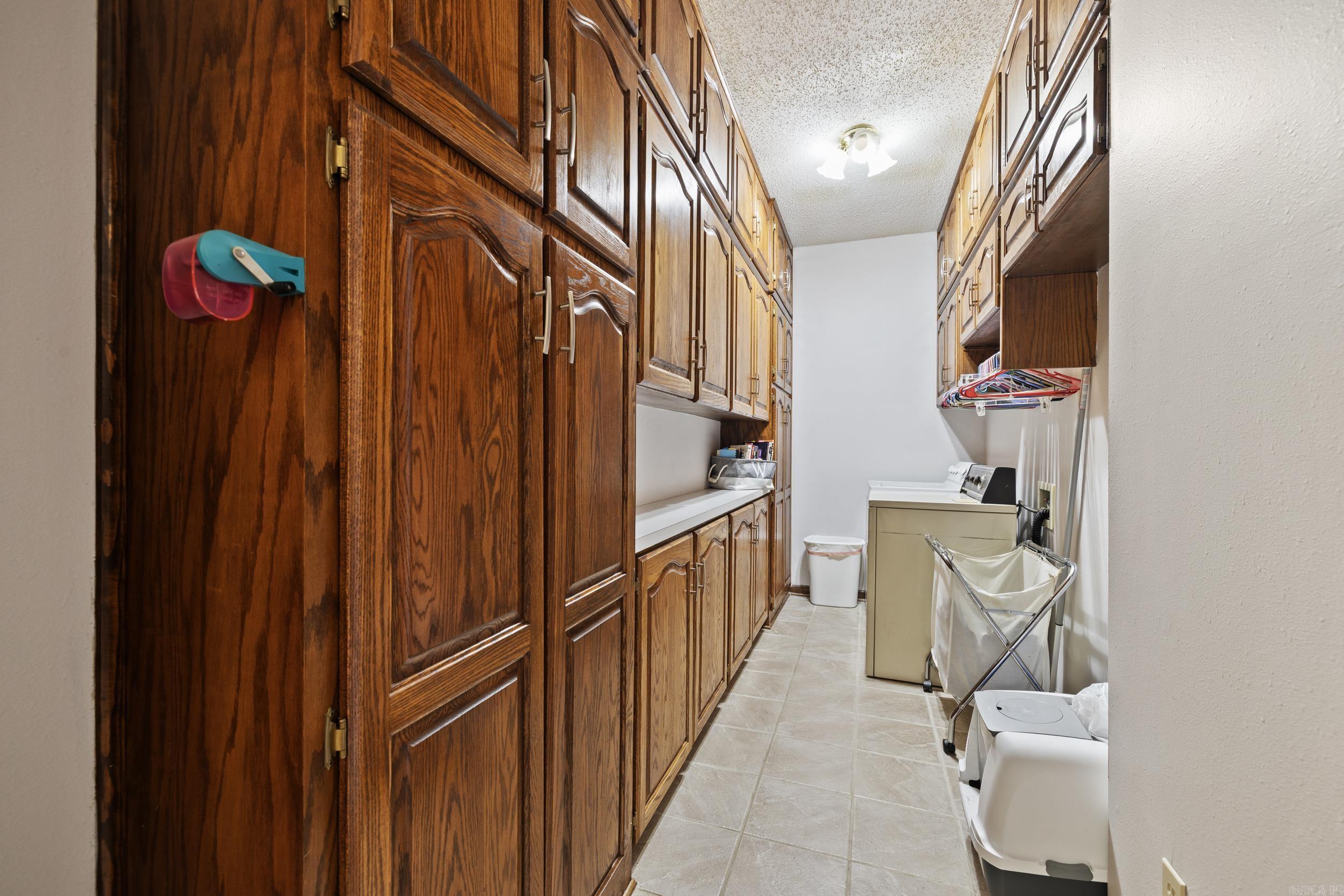 CASTLE HEIGHTS - Residential