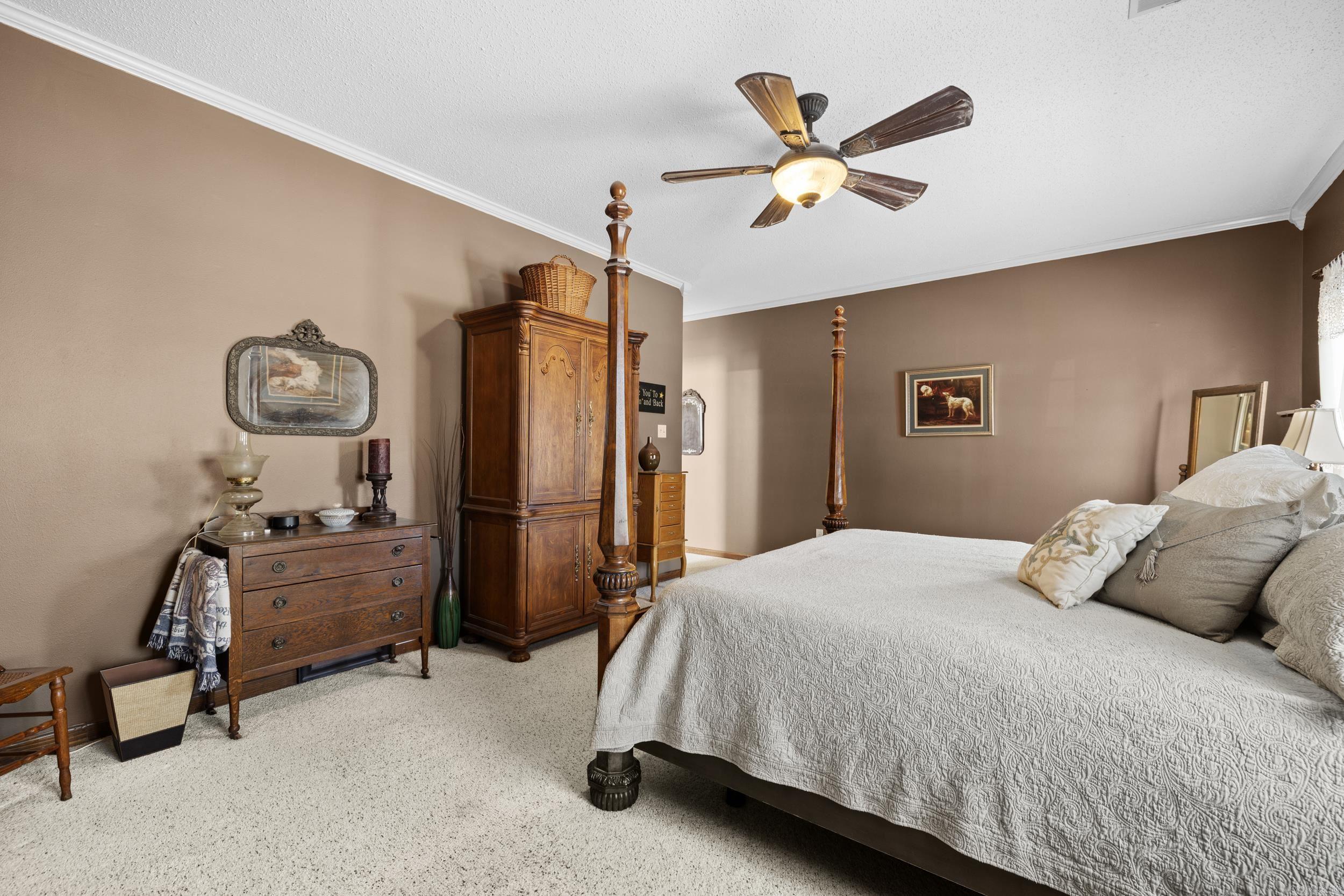 CASTLE HEIGHTS - Residential