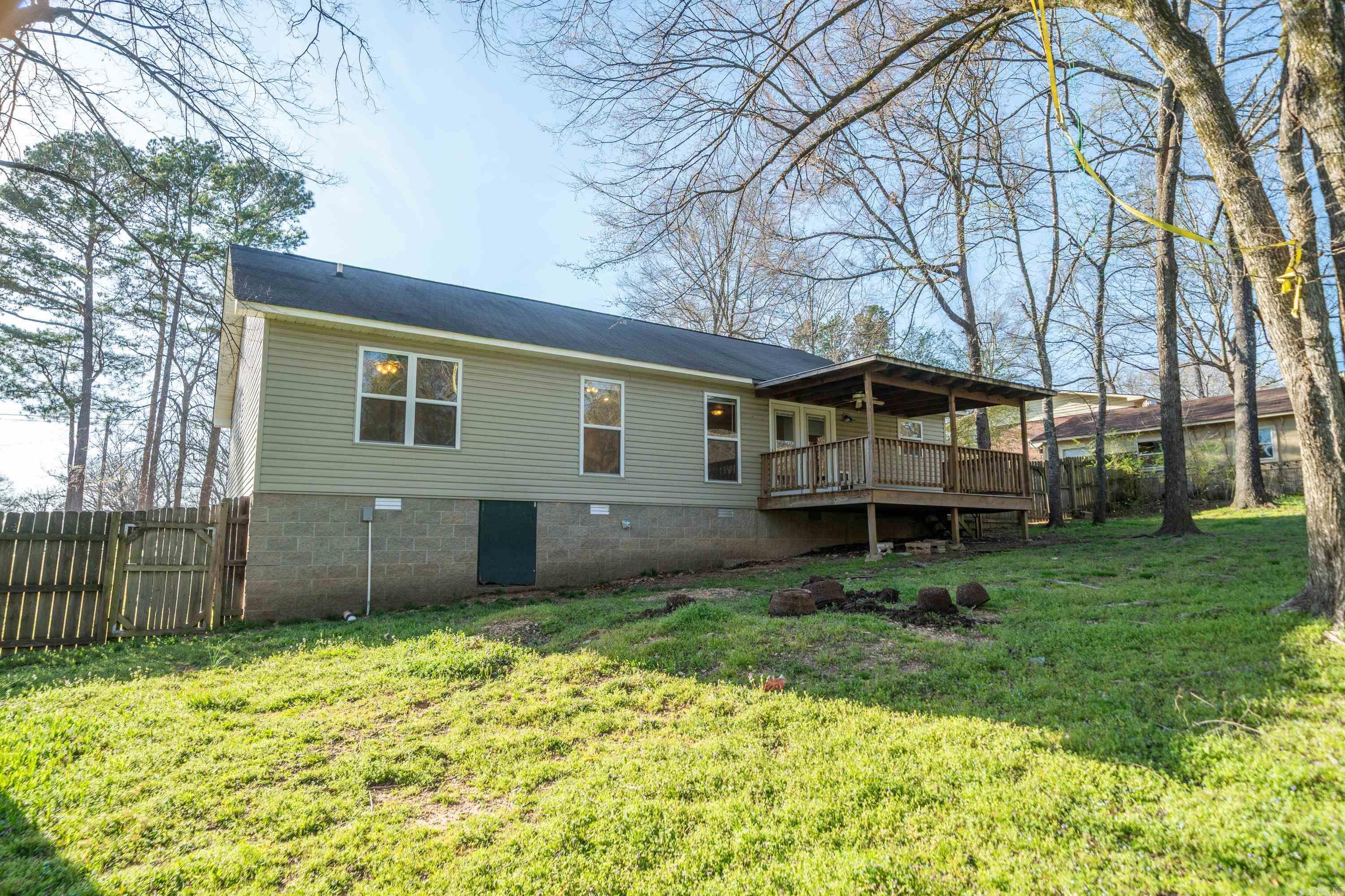 AYERS, HANK - Residential