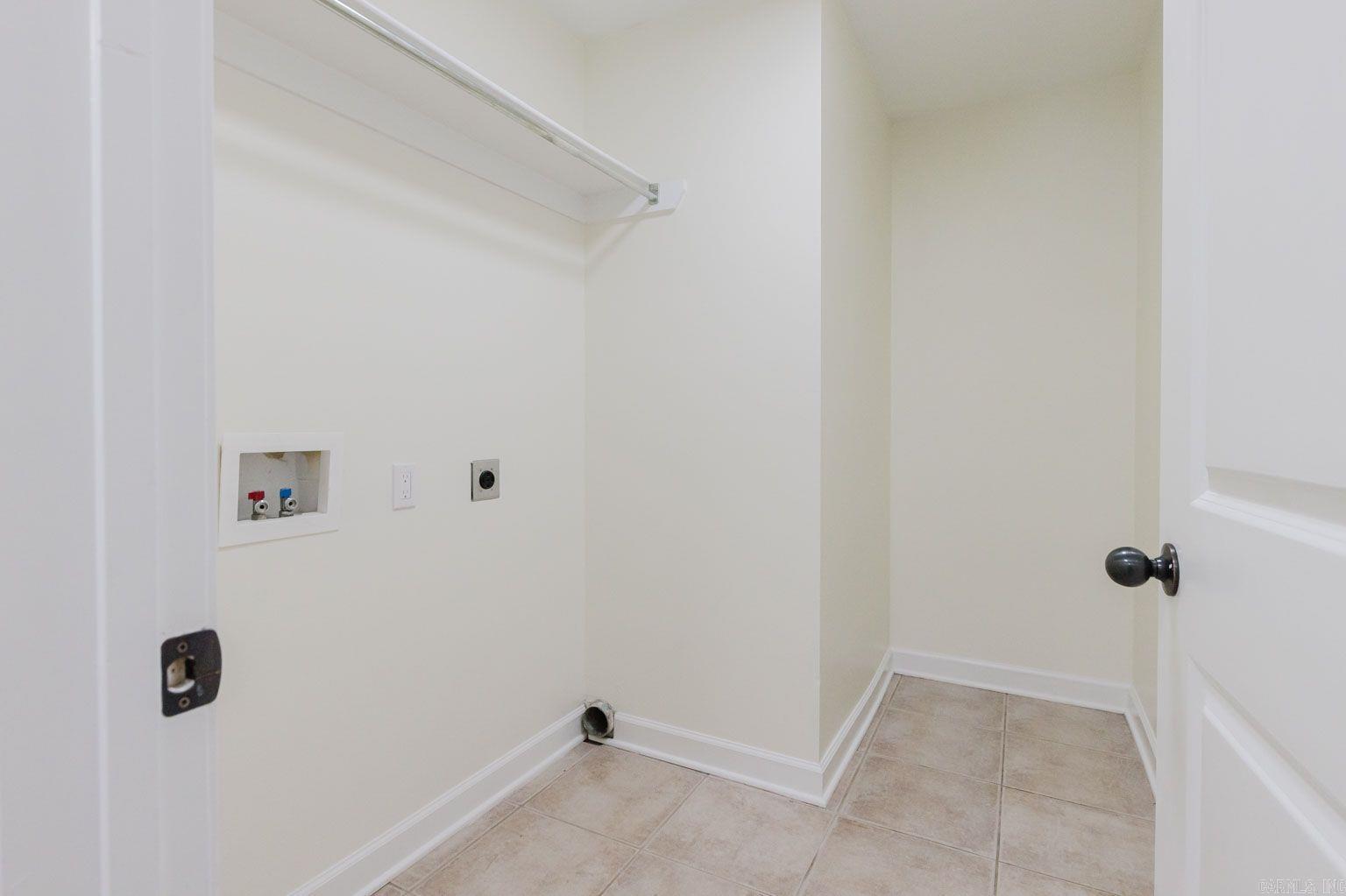 Oak Glenn - Residential Lease