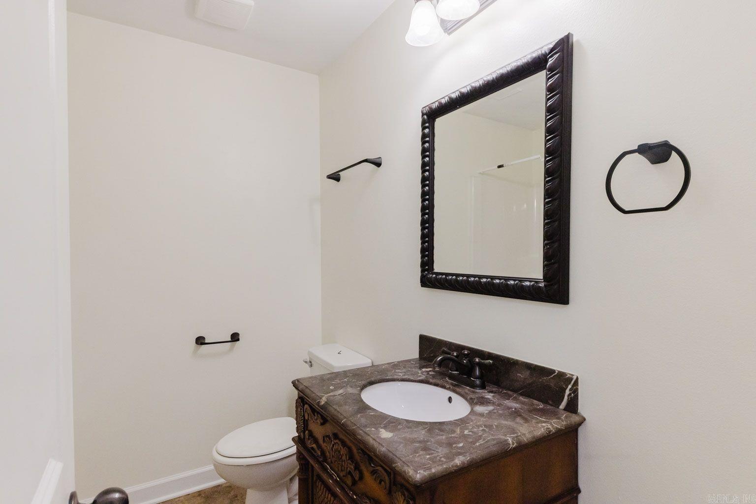 Oak Glenn - Residential Lease