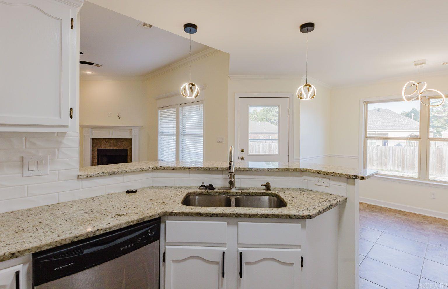 Oak Glenn - Residential Lease