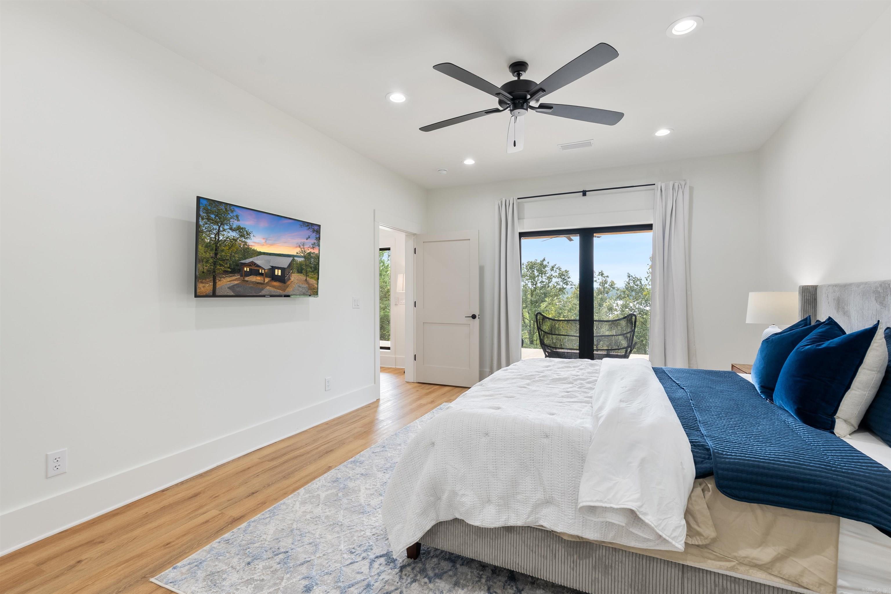 Island Shores Phase II - Residential