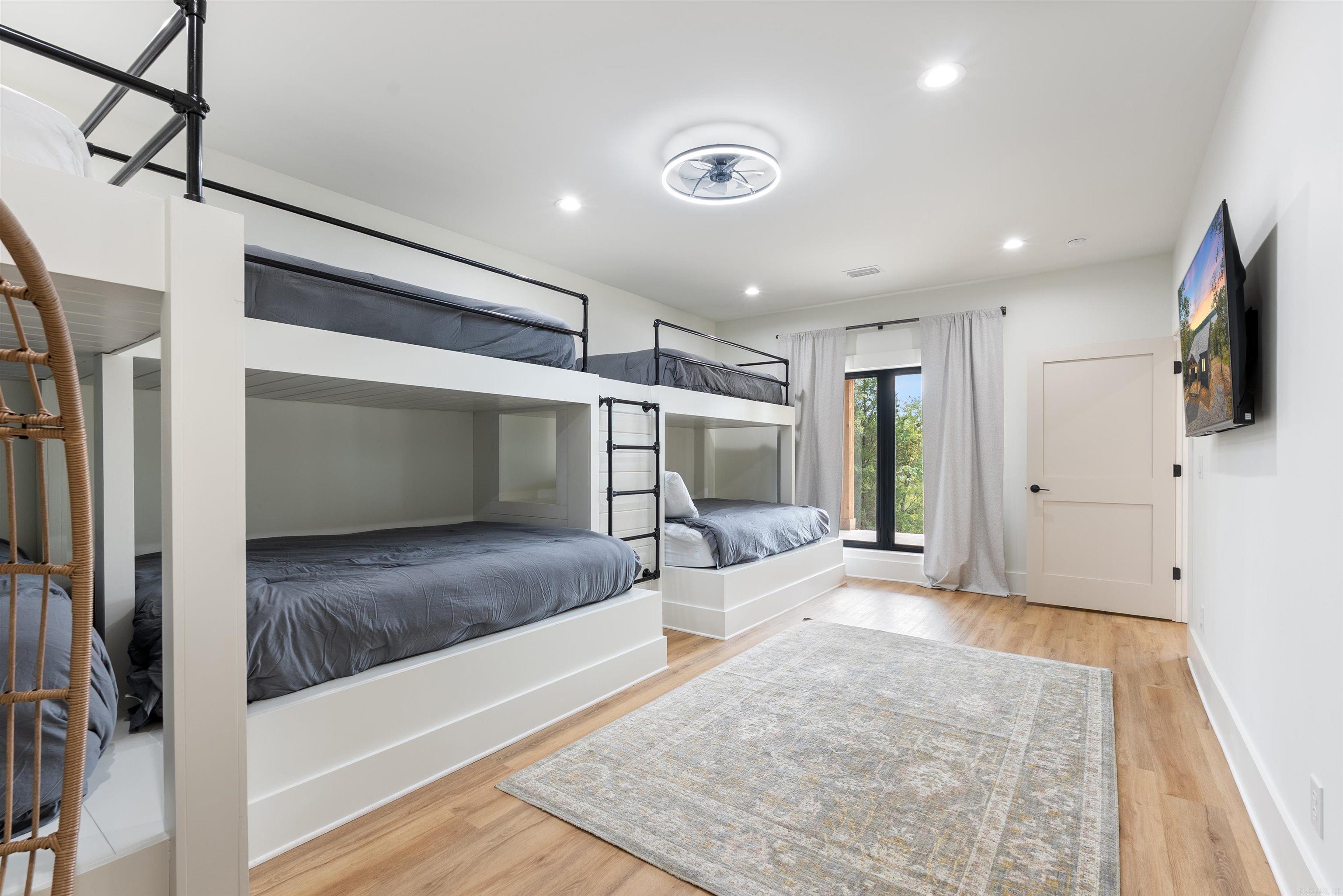 Island Shores Phase II - Residential