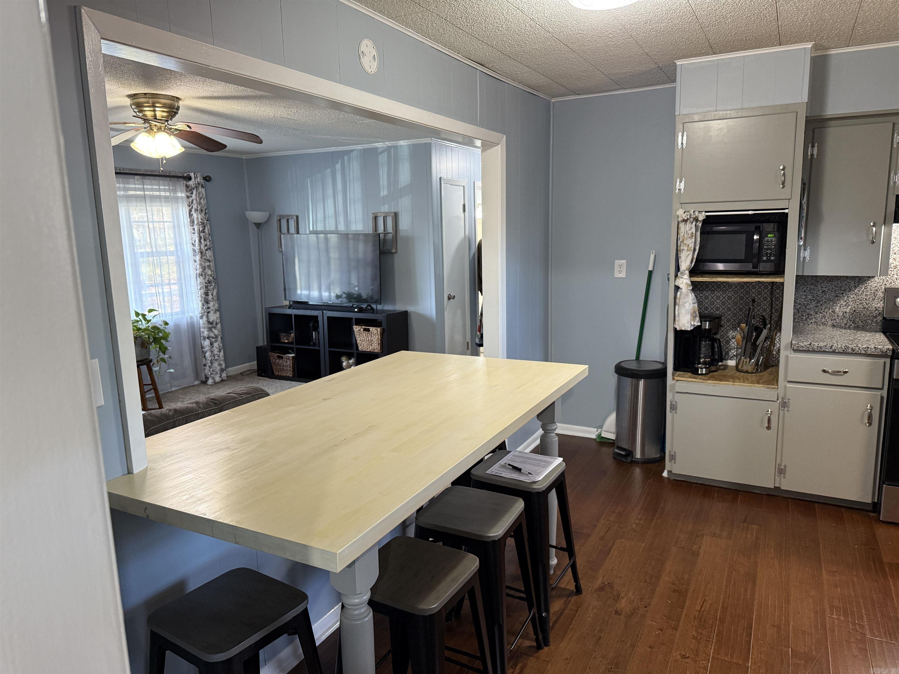 CLAYTON - Residential