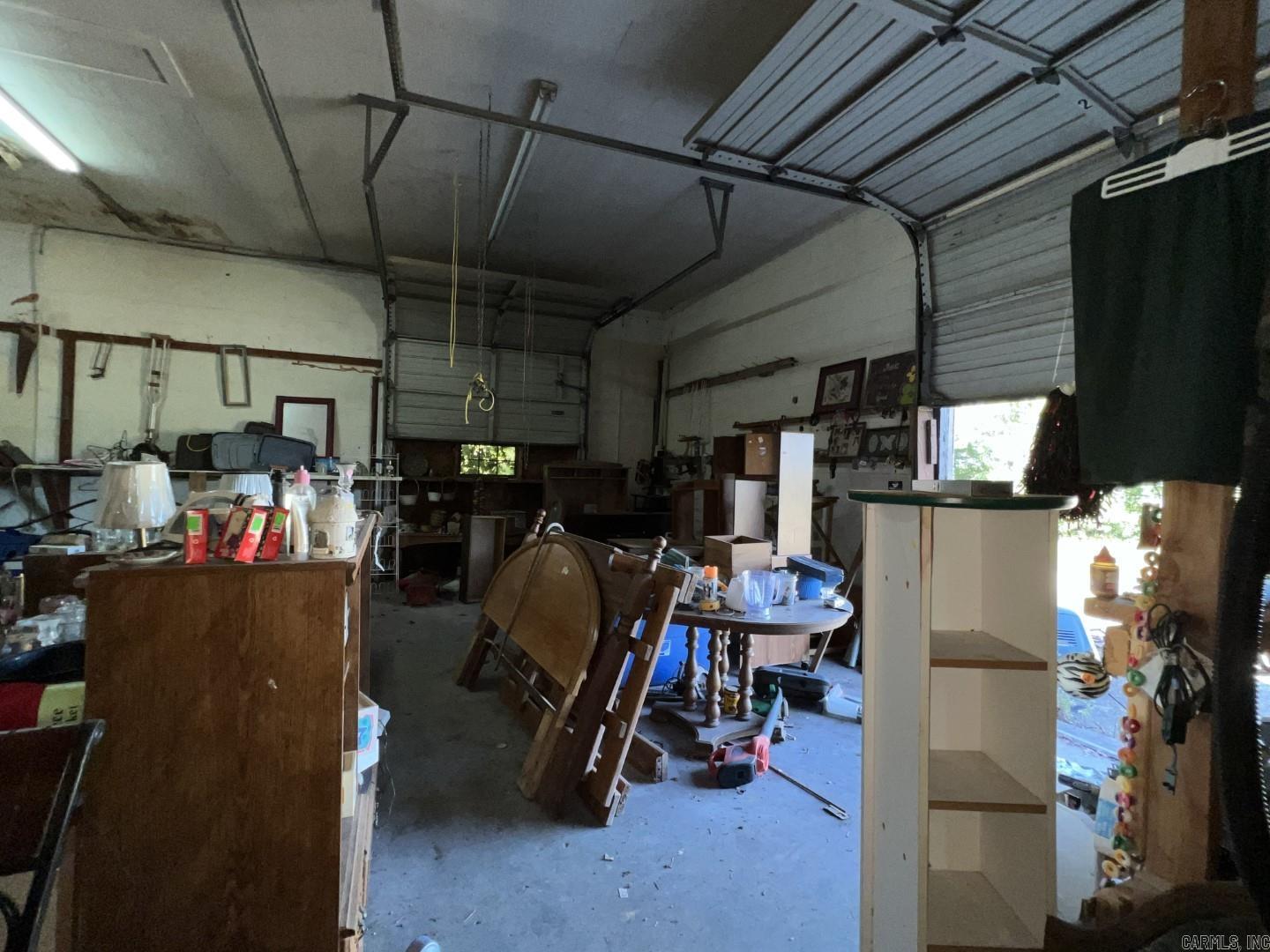 Metes & Bounds - Commercial Sale