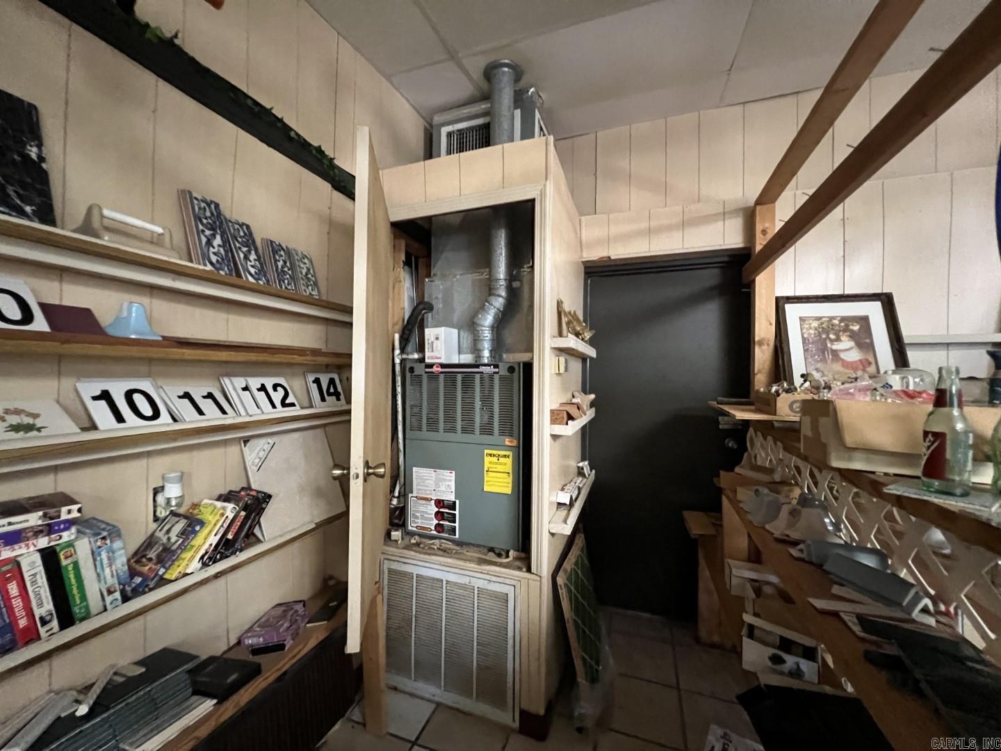 Metes & Bounds - Commercial Sale