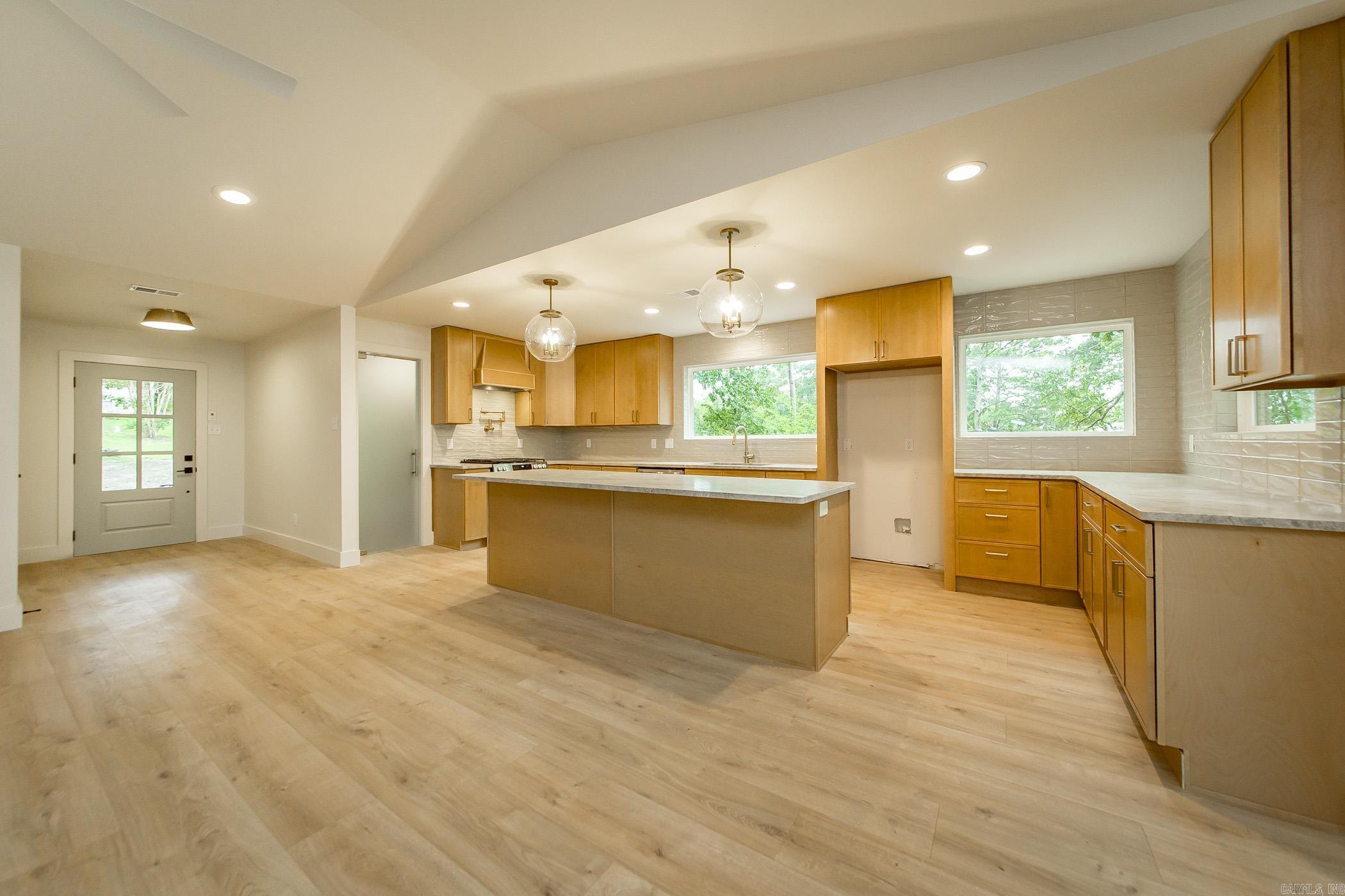 Leawood Mountain - Residential