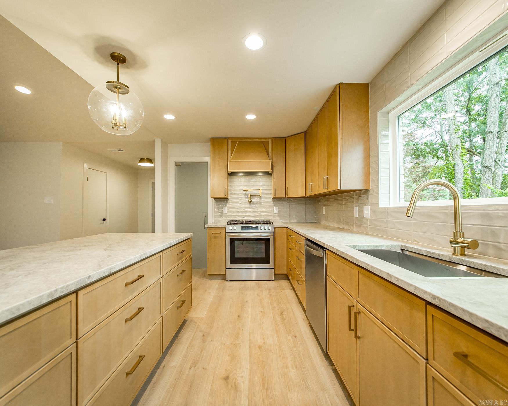 Leawood Mountain - Residential