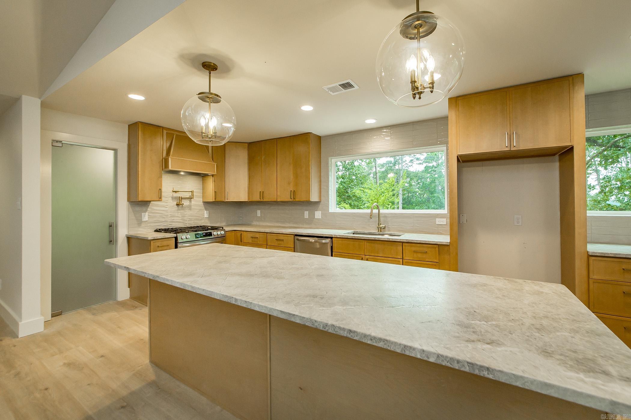 Leawood Mountain - Residential