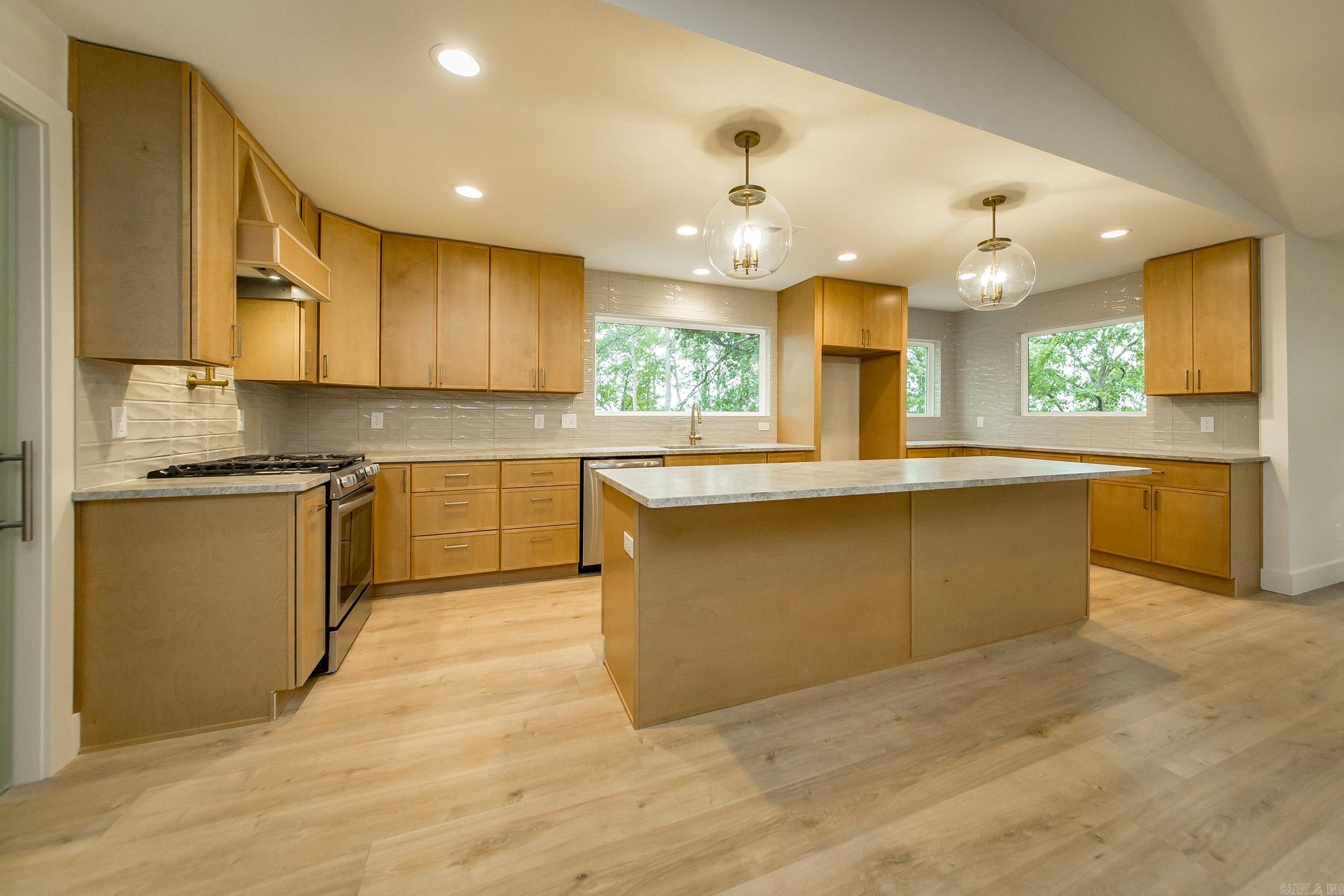 Leawood Mountain - Residential