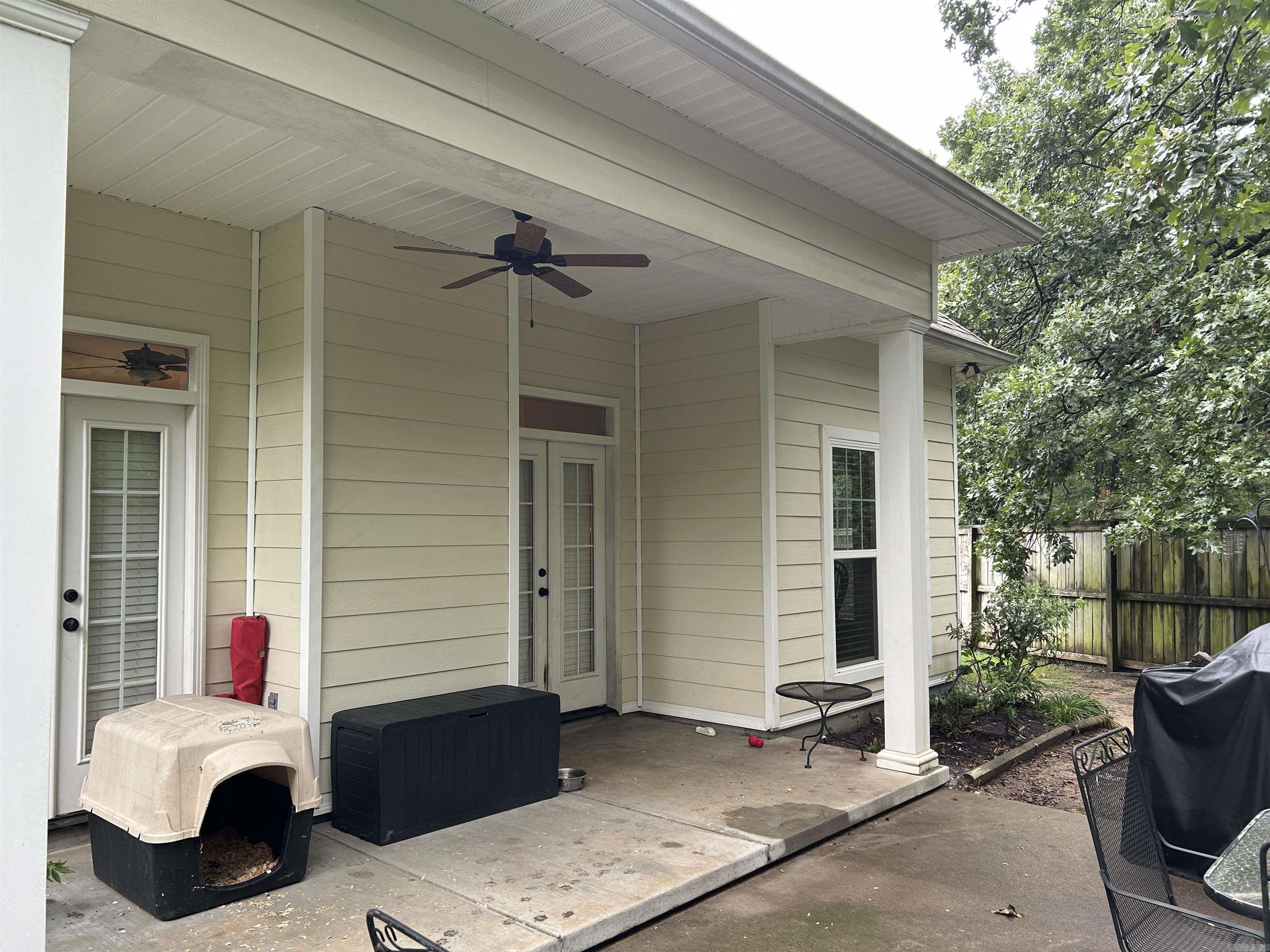 THE COVE - Residential