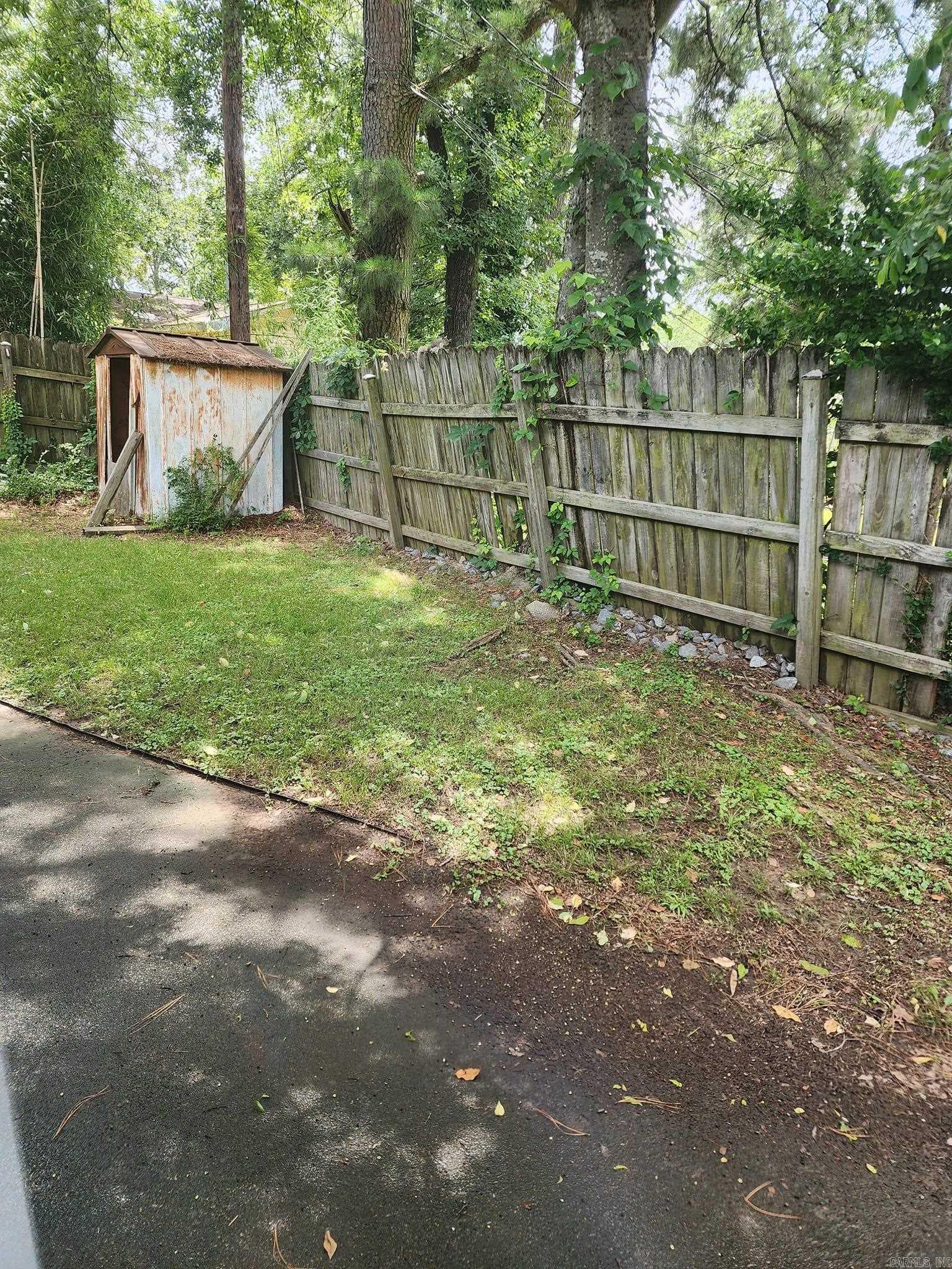 BROOKWOOD ADDN - Residential