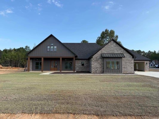 1 WOLF BRANCH RD, GREENBRIER, AR 72058 - Image 389fa0150e17d0ba1bd296a8a871e6fc/1544978243