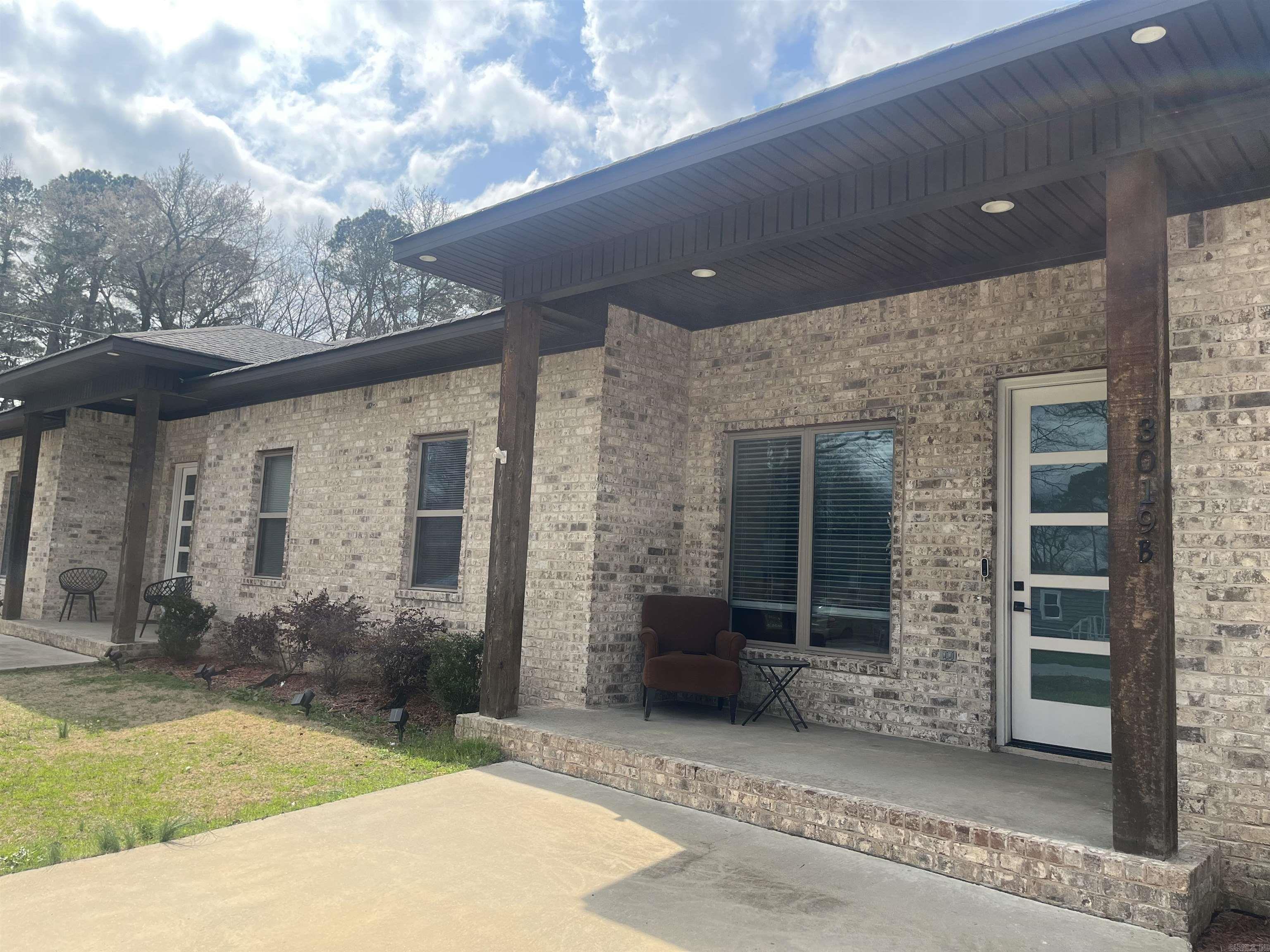 SHERWOOD ESTATES - Residential