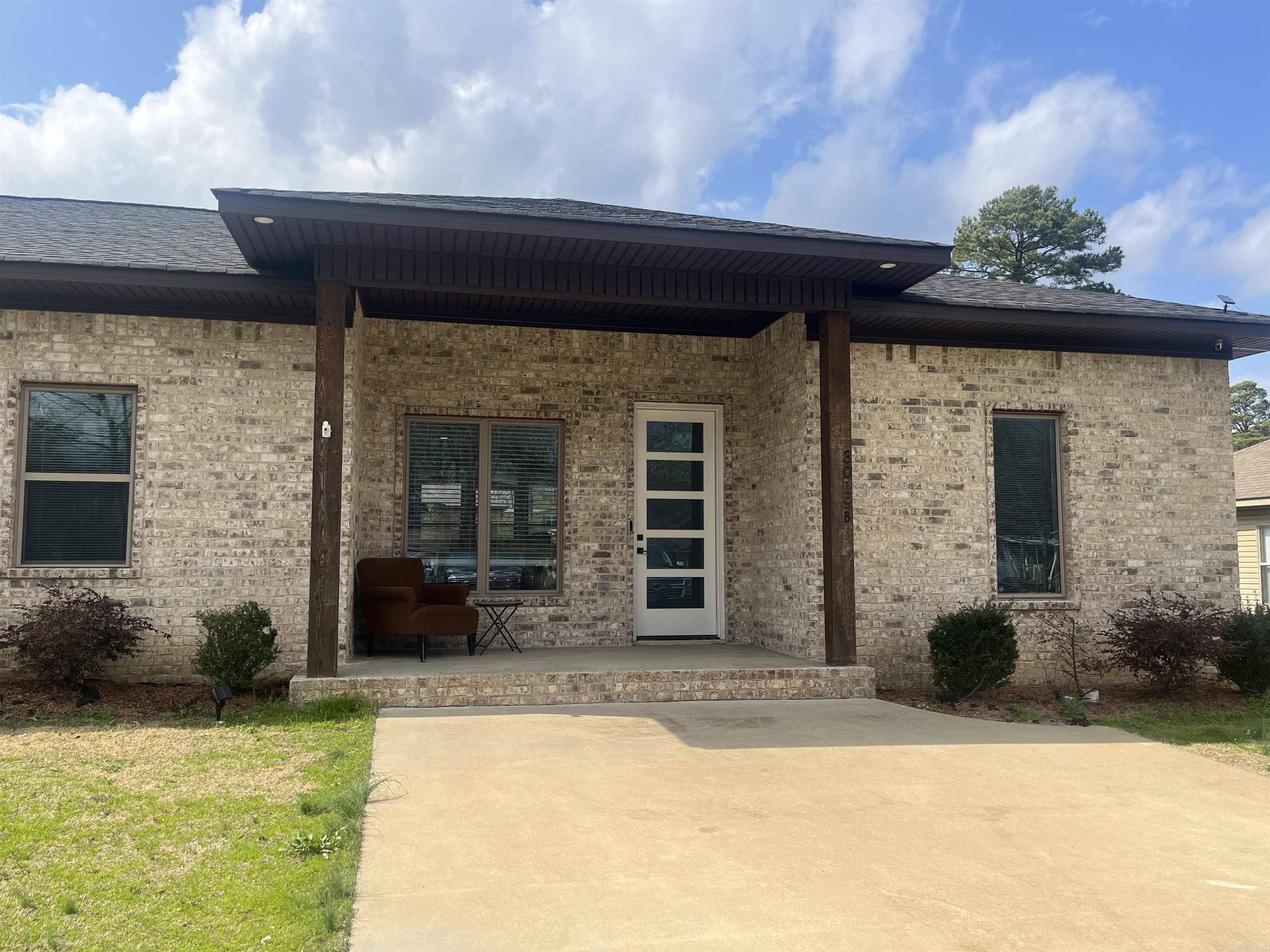 SHERWOOD ESTATES - Residential