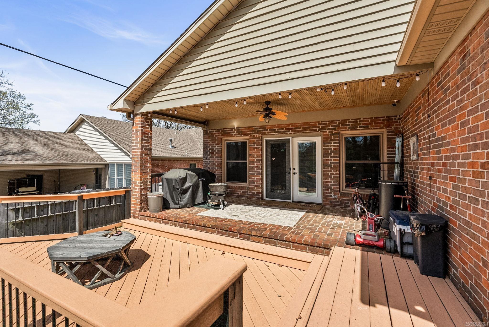 ST CHARLES ADDN - Residential