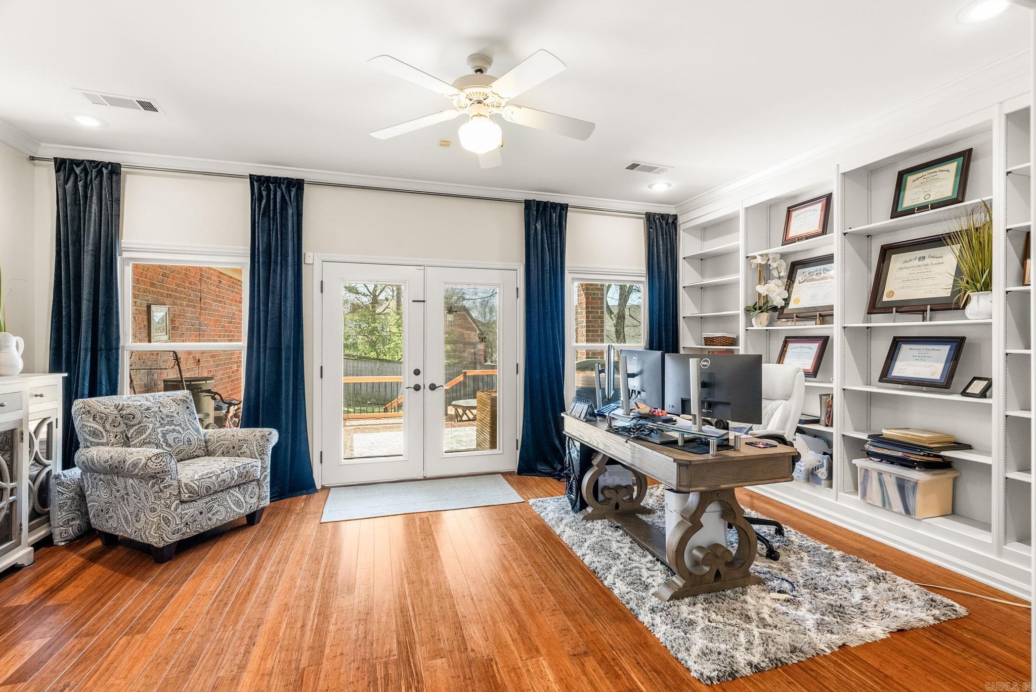 ST CHARLES ADDN - Residential