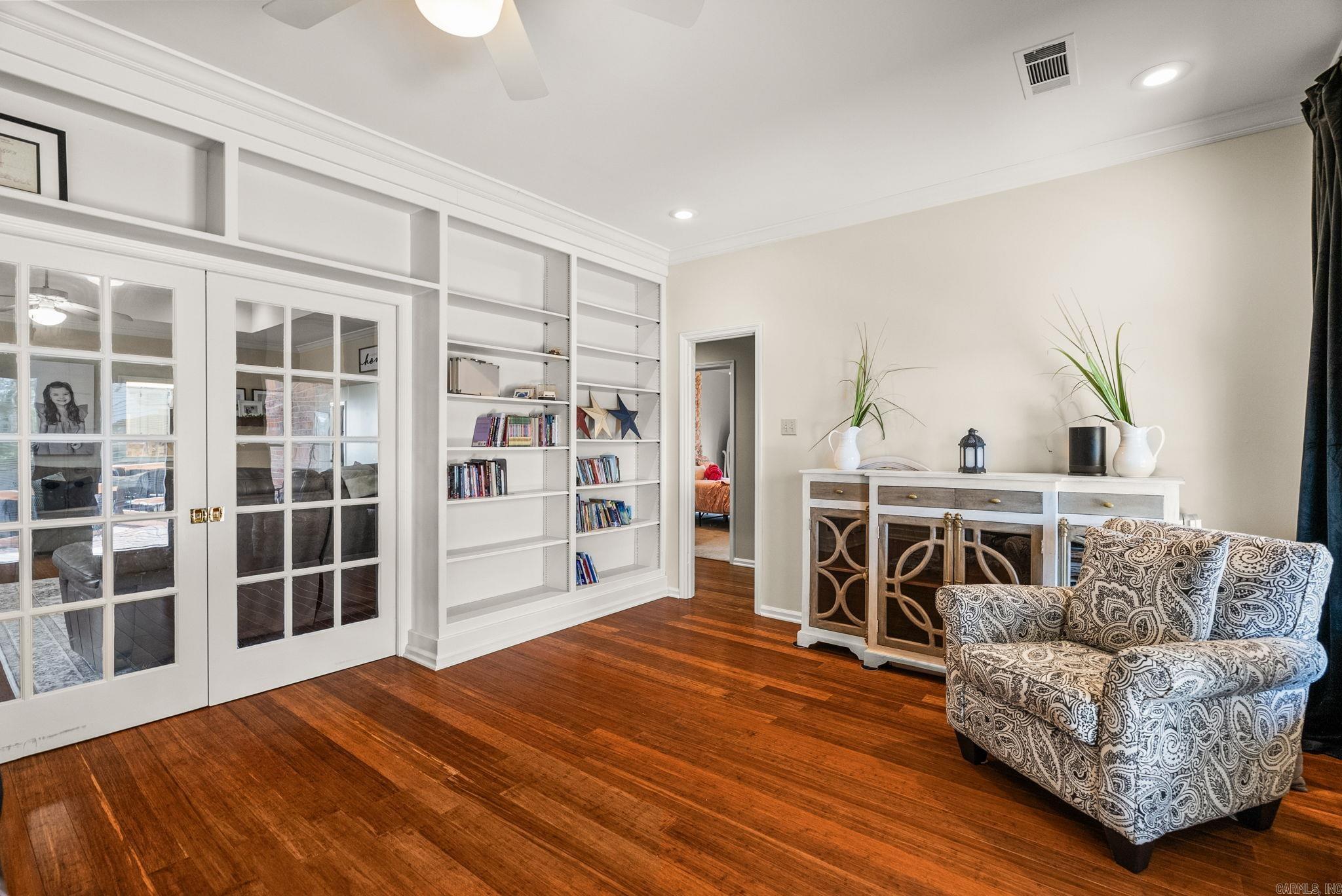 ST CHARLES ADDN - Residential