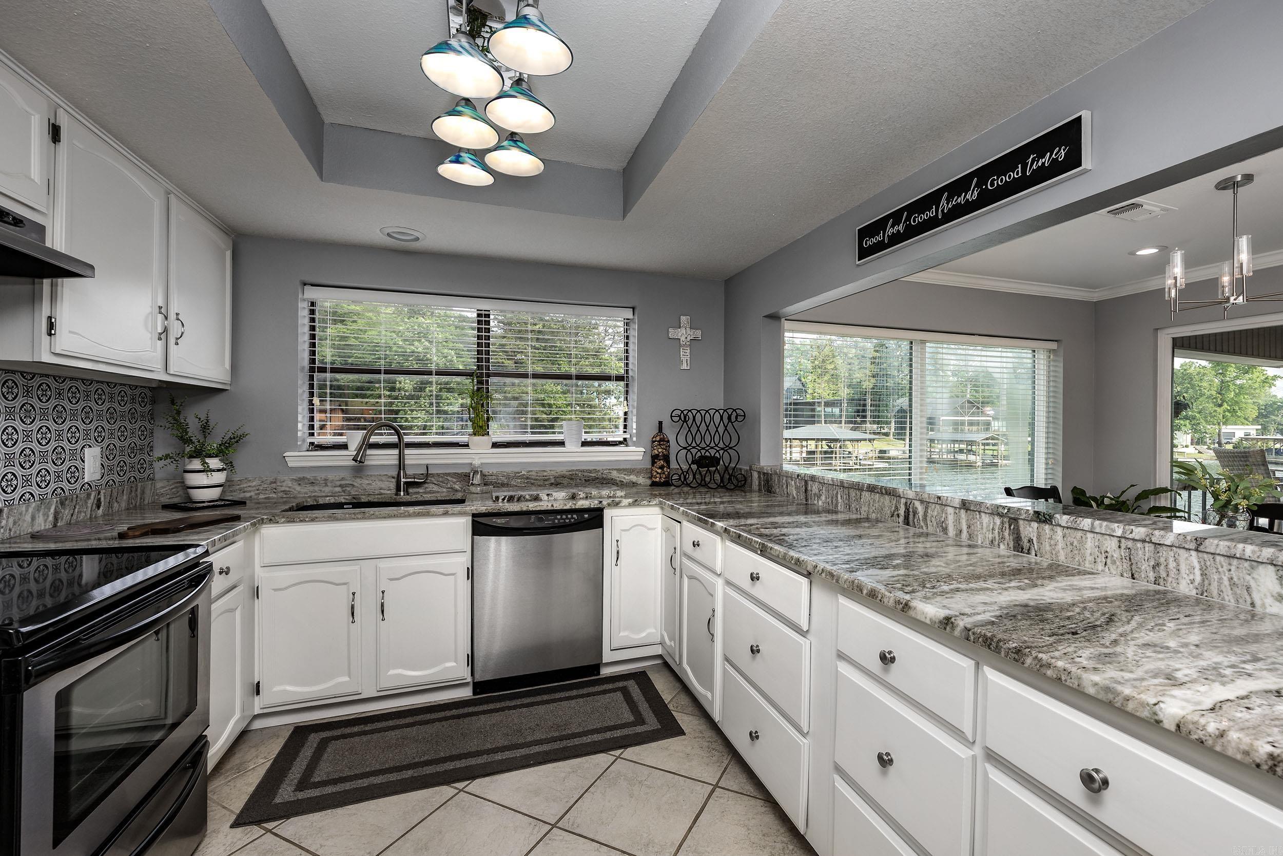 Scully Pointe - Residential