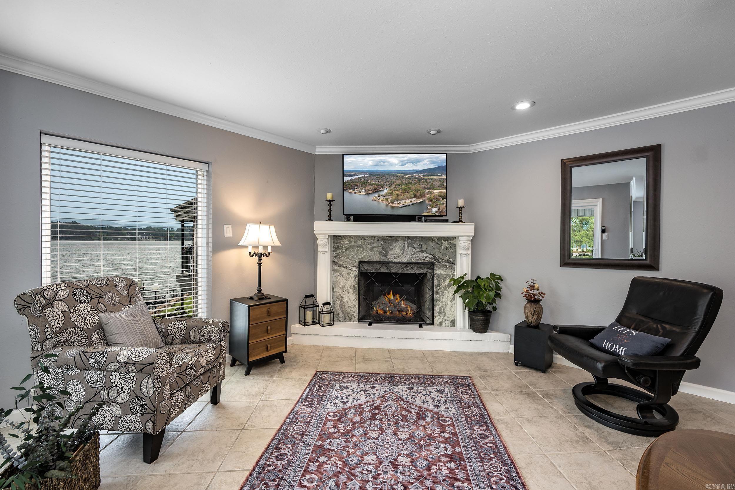 Scully Pointe - Residential