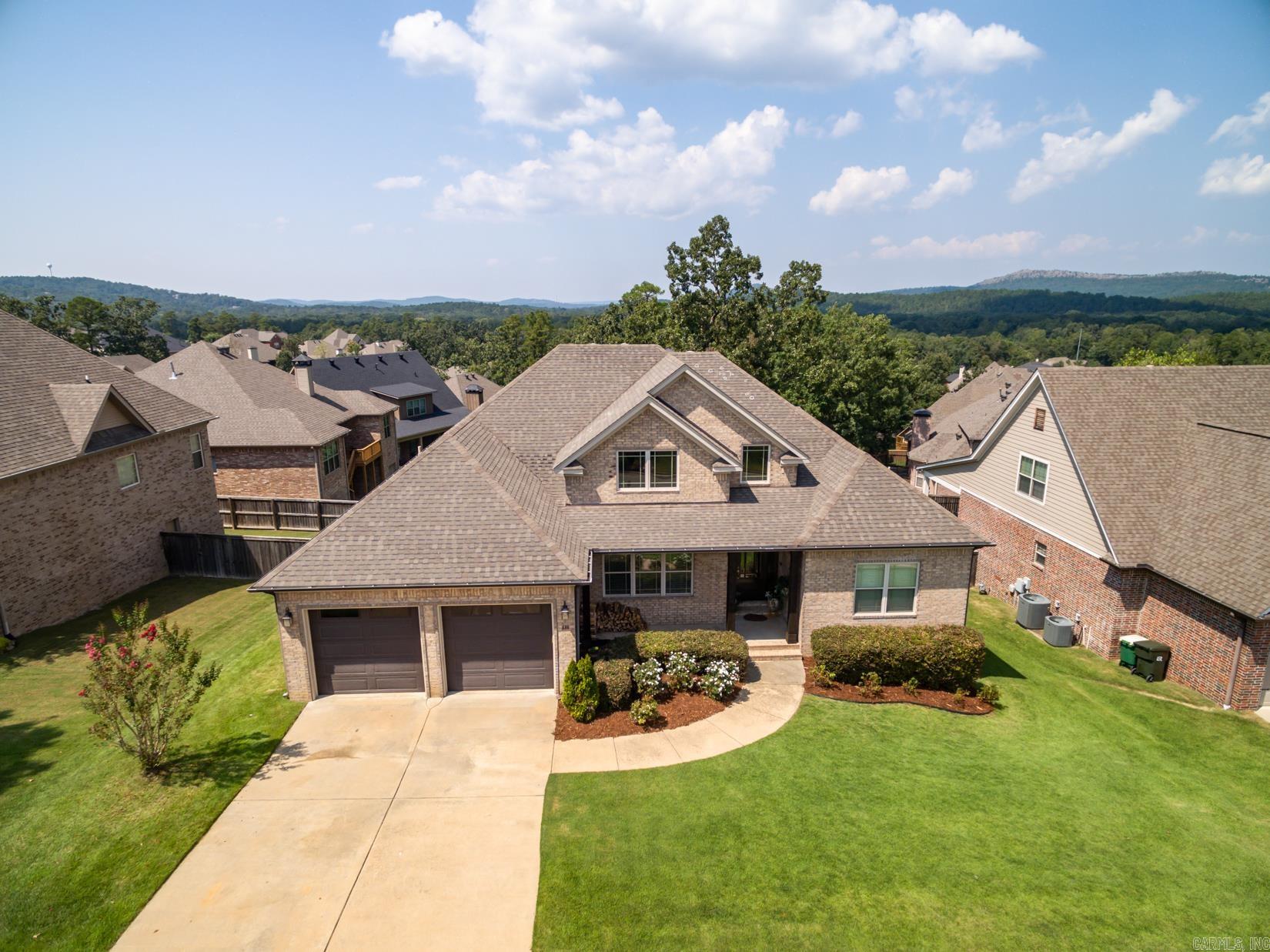 CHENAL VALLEY EPERNAY PLACE - Residential