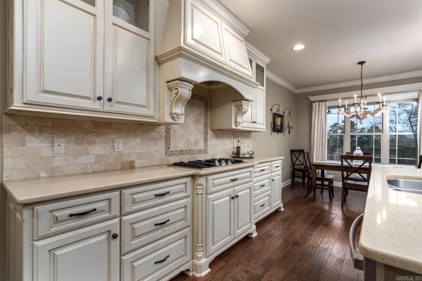 CHENAL VALLEY EPERNAY PLACE - Residential