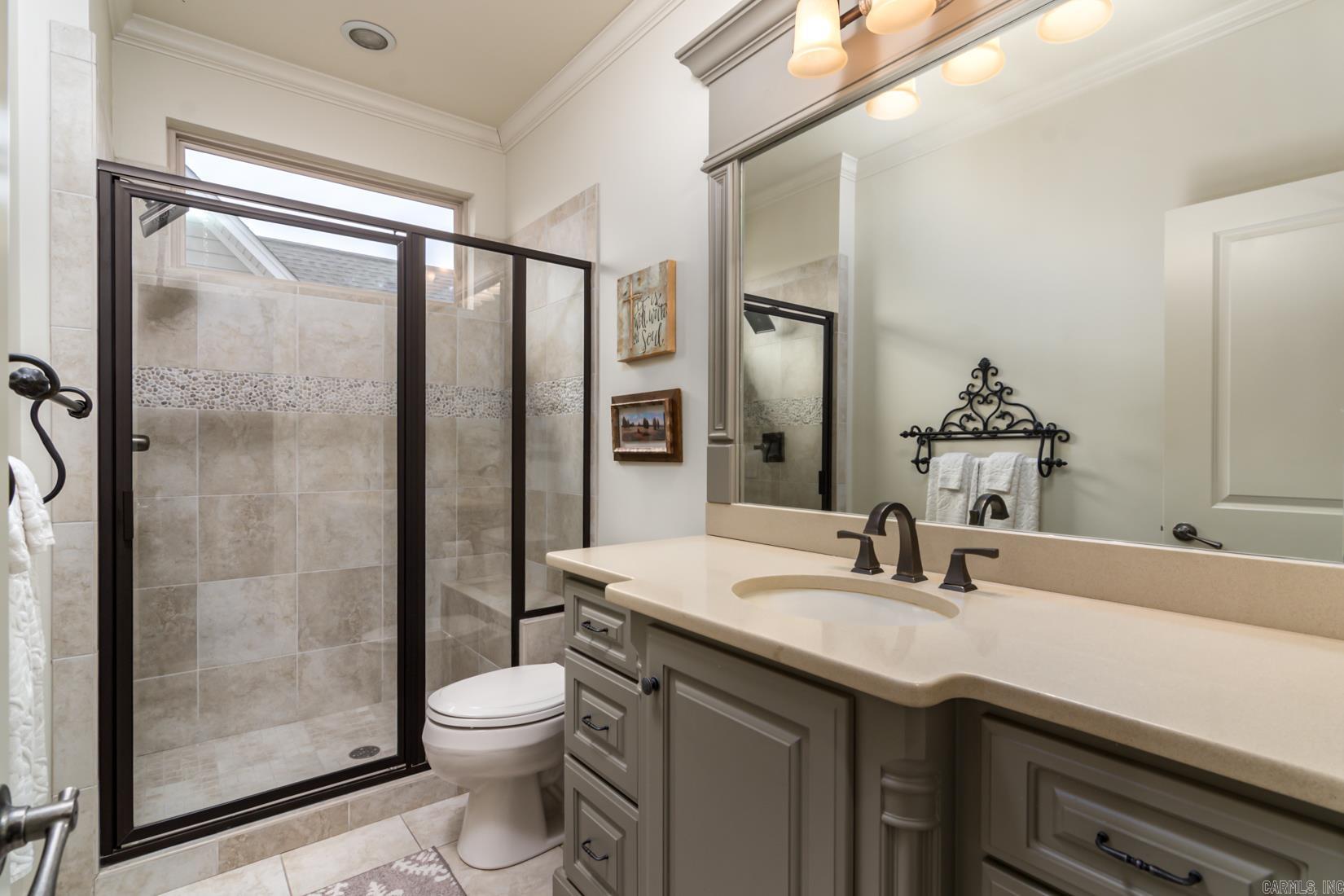 CHENAL VALLEY EPERNAY PLACE - Residential