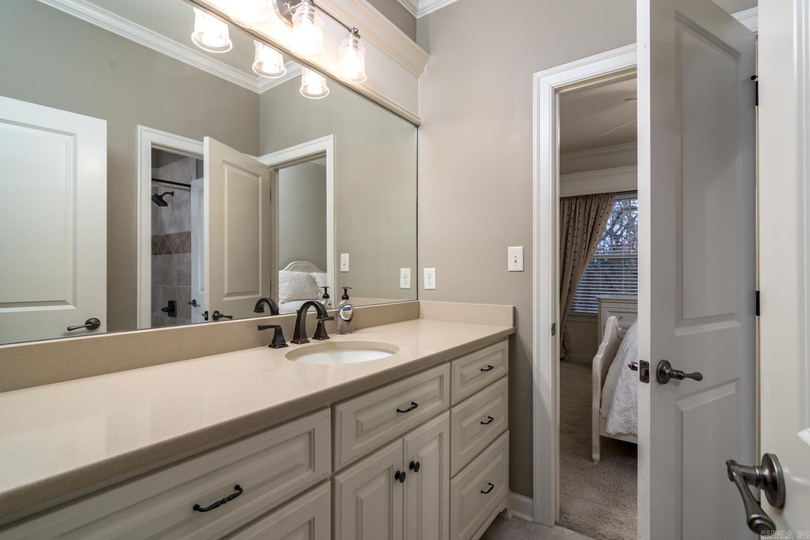 CHENAL VALLEY EPERNAY PLACE - Residential