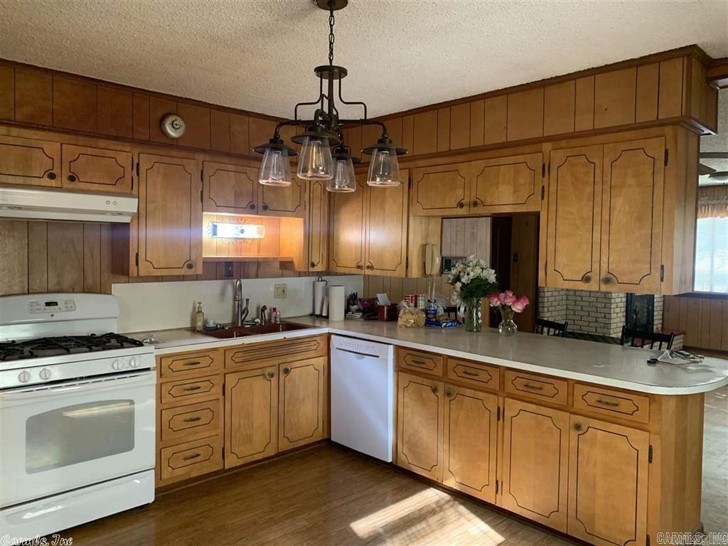 Wade & Carmack - Residential Lease
