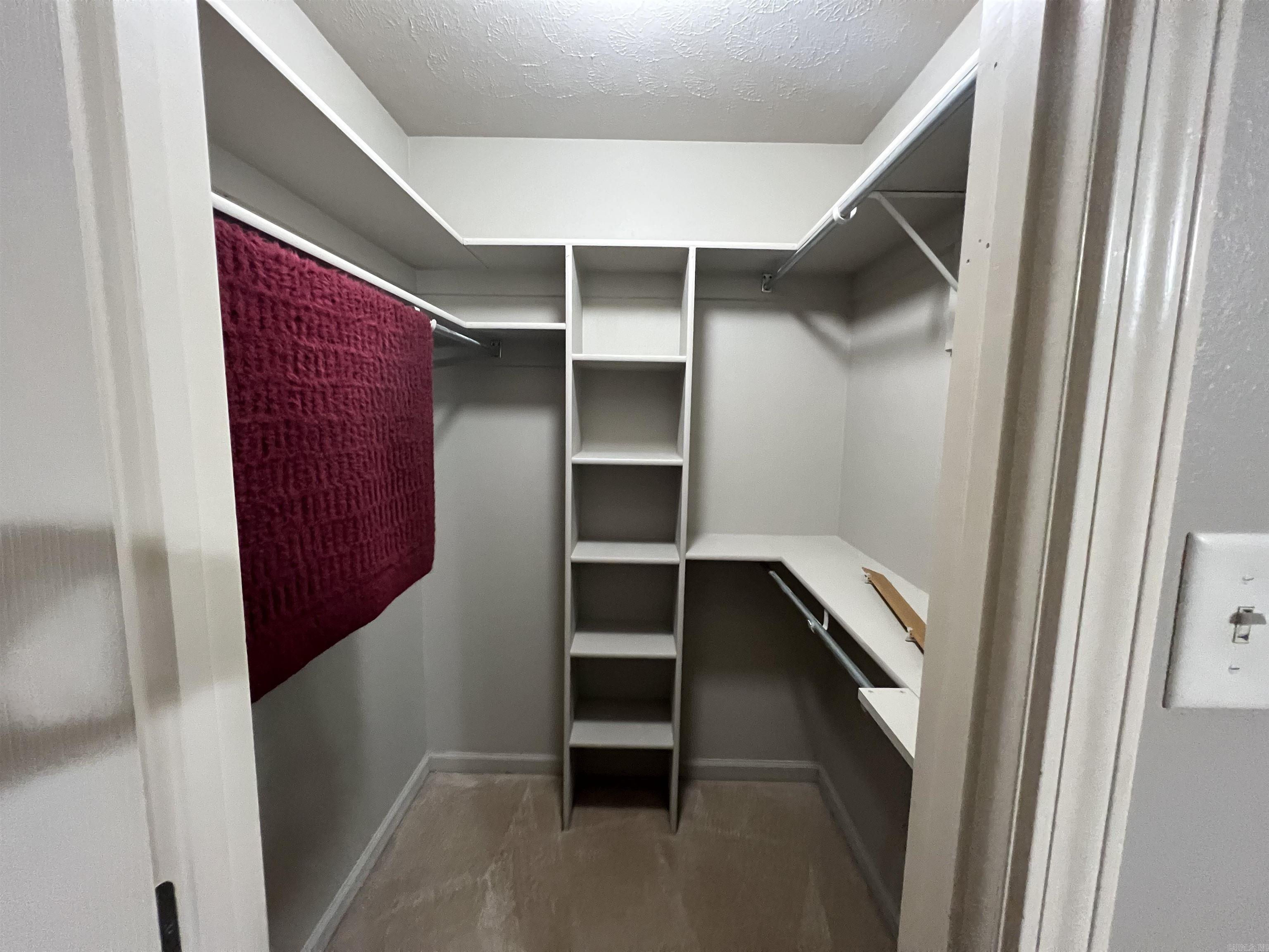 Blooming Ridge - Residential Lease