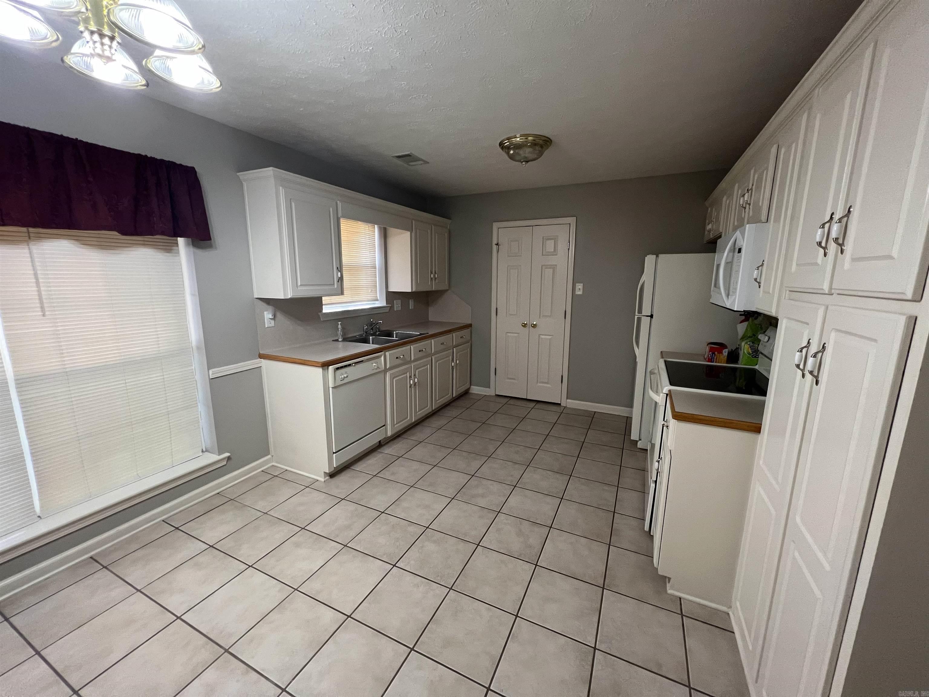 Blooming Ridge - Residential Lease