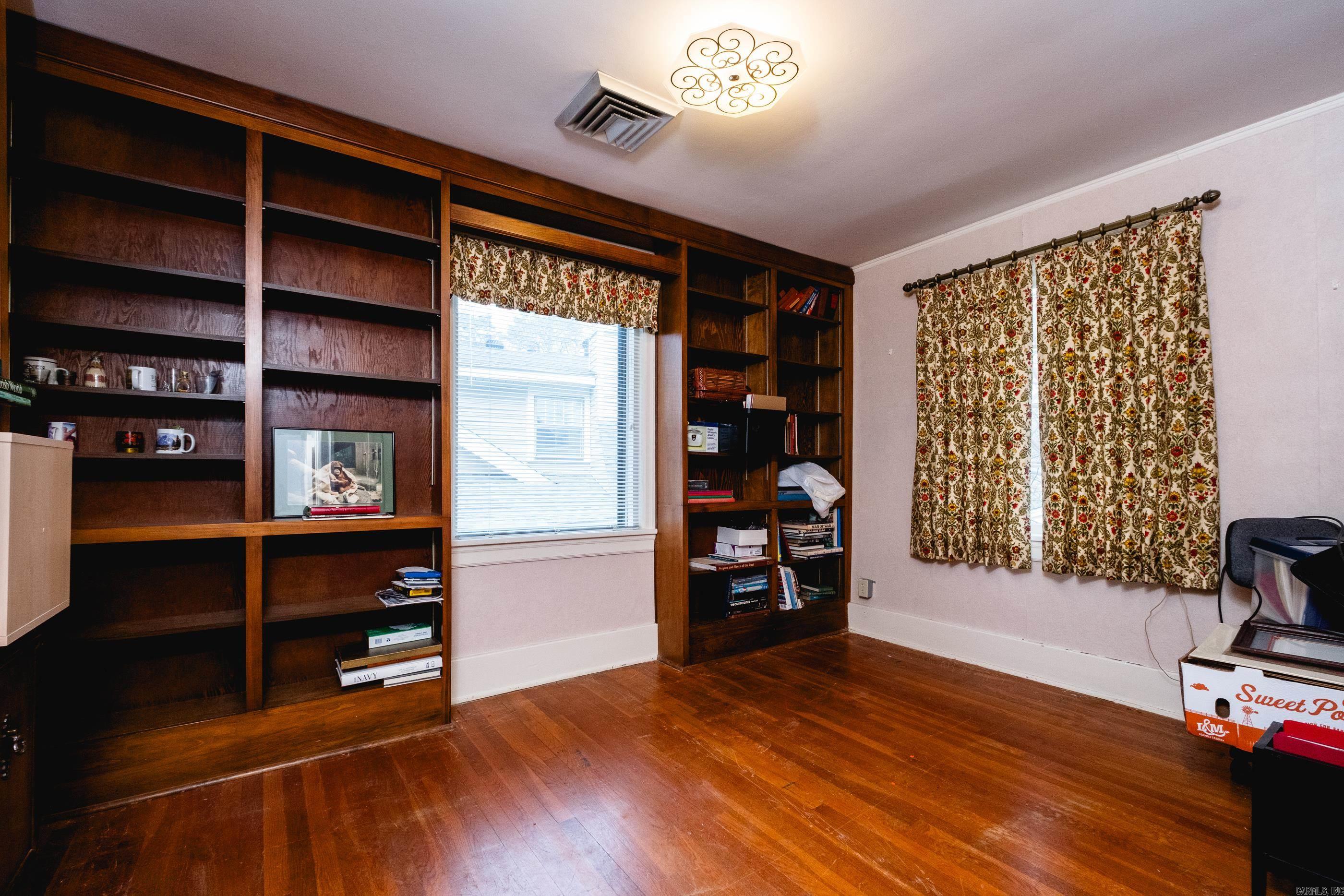 CLIFFEWOOD - Residential