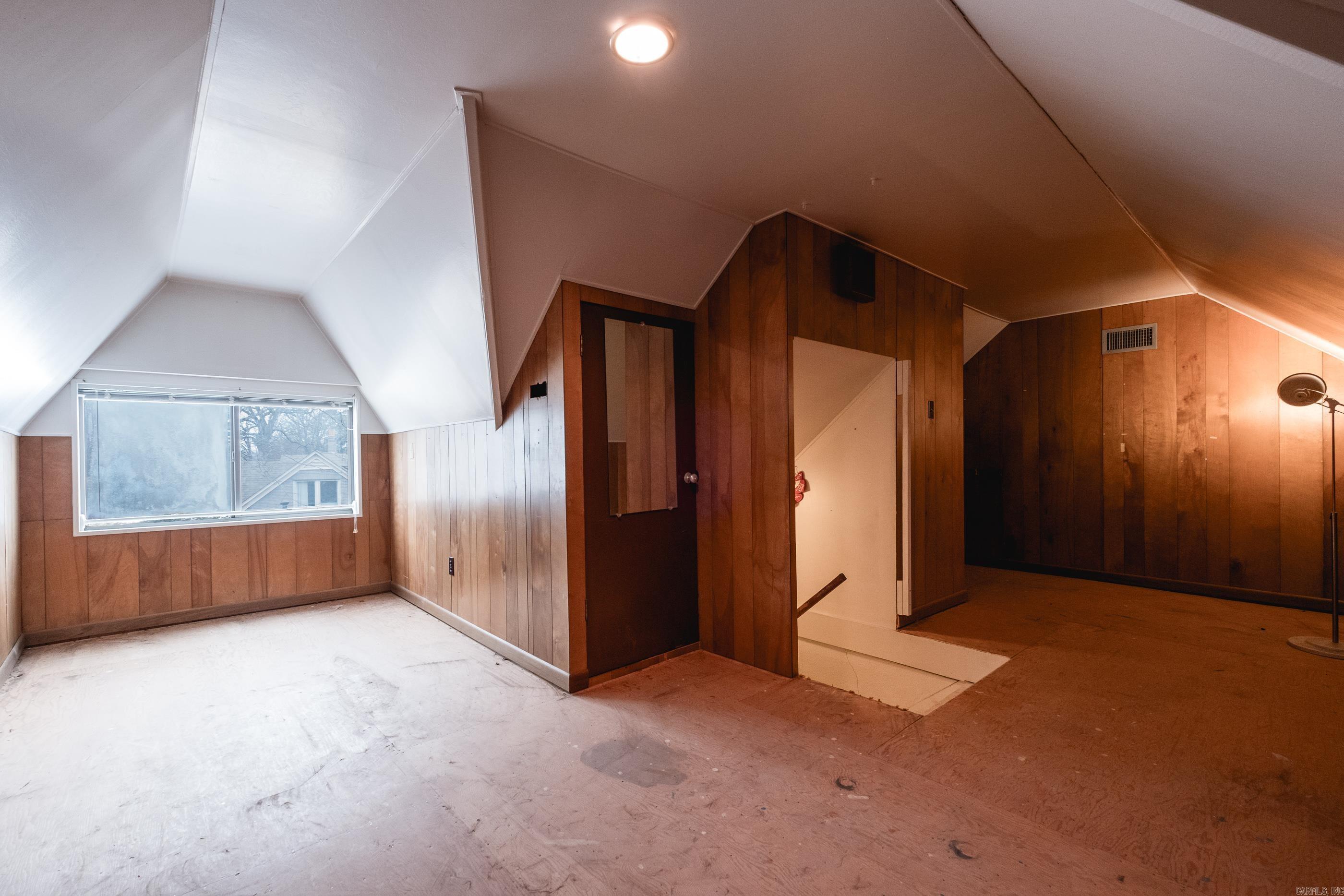 CLIFFEWOOD - Residential