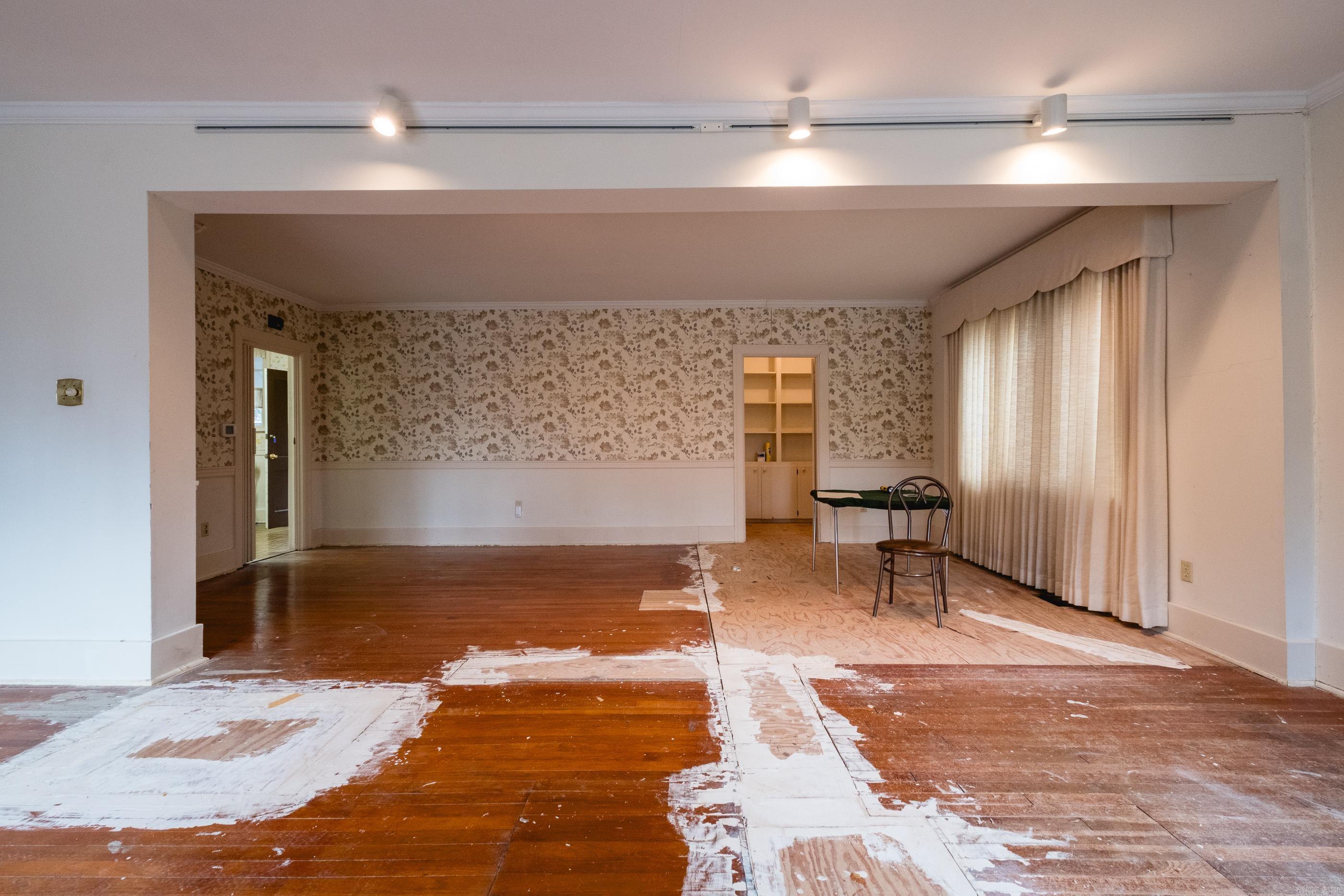 CLIFFEWOOD - Residential