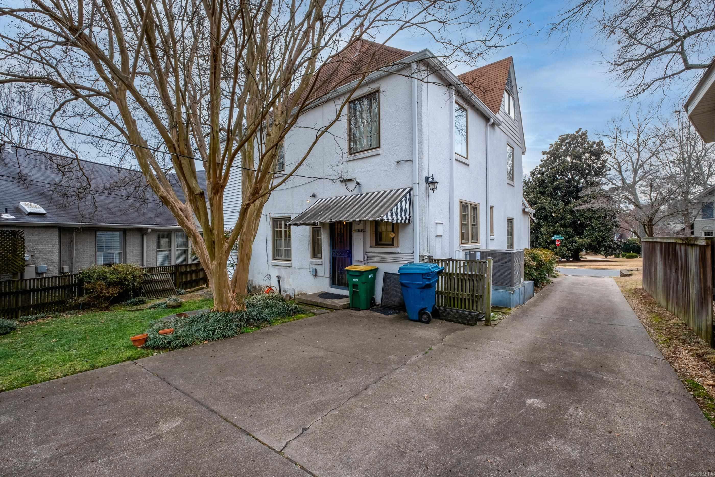 CLIFFEWOOD - Residential