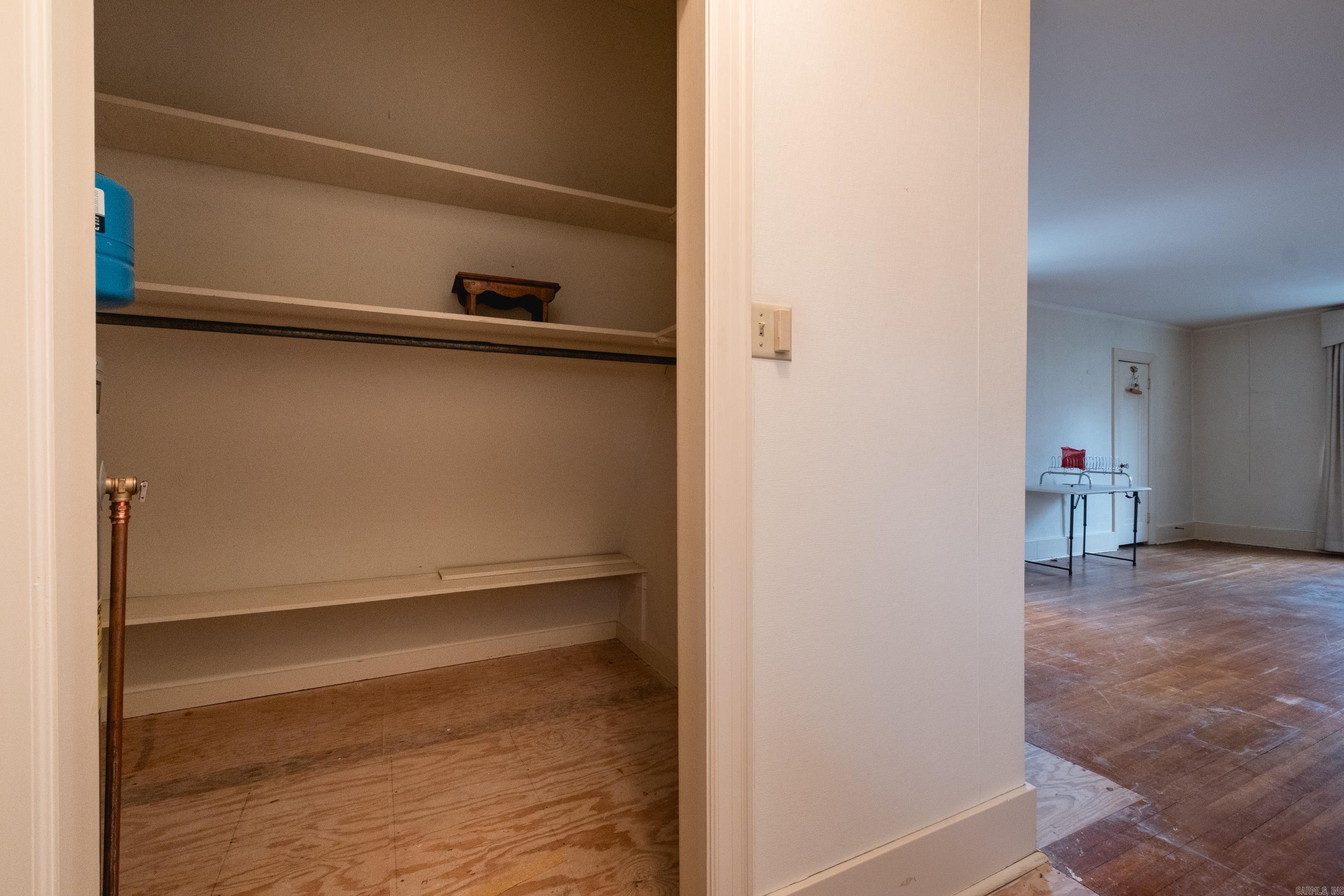 CLIFFEWOOD - Residential