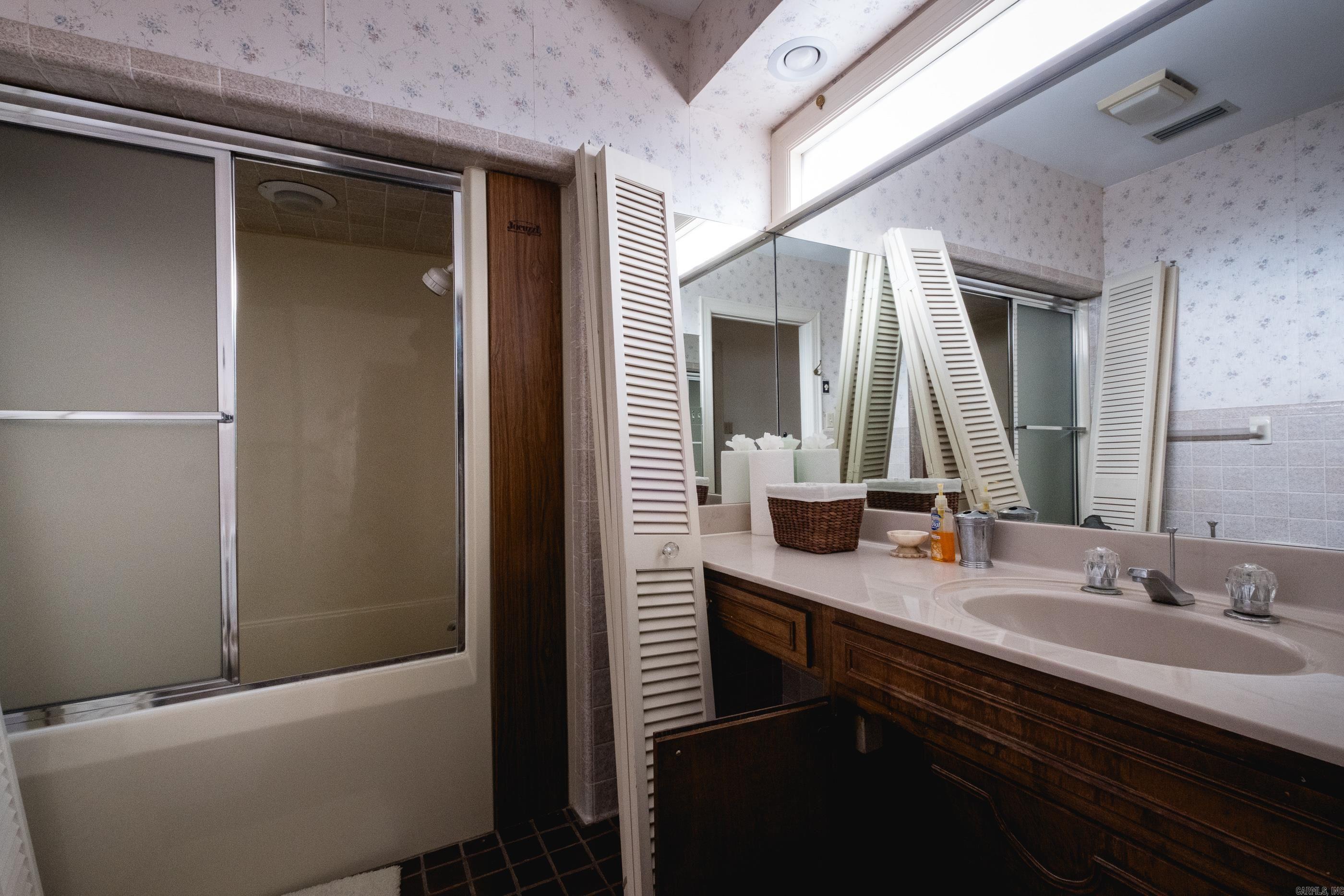 CLIFFEWOOD - Residential