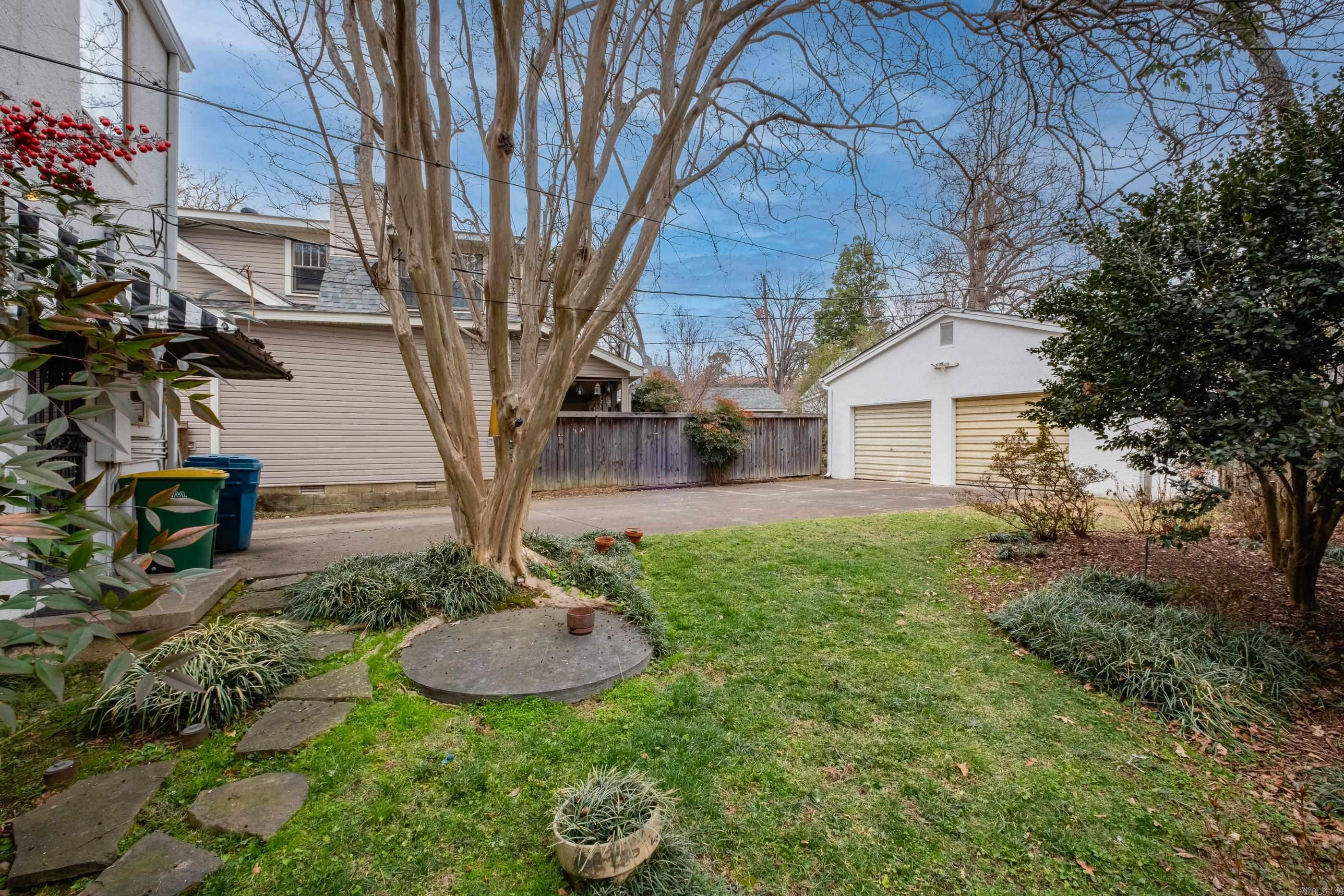 CLIFFEWOOD - Residential