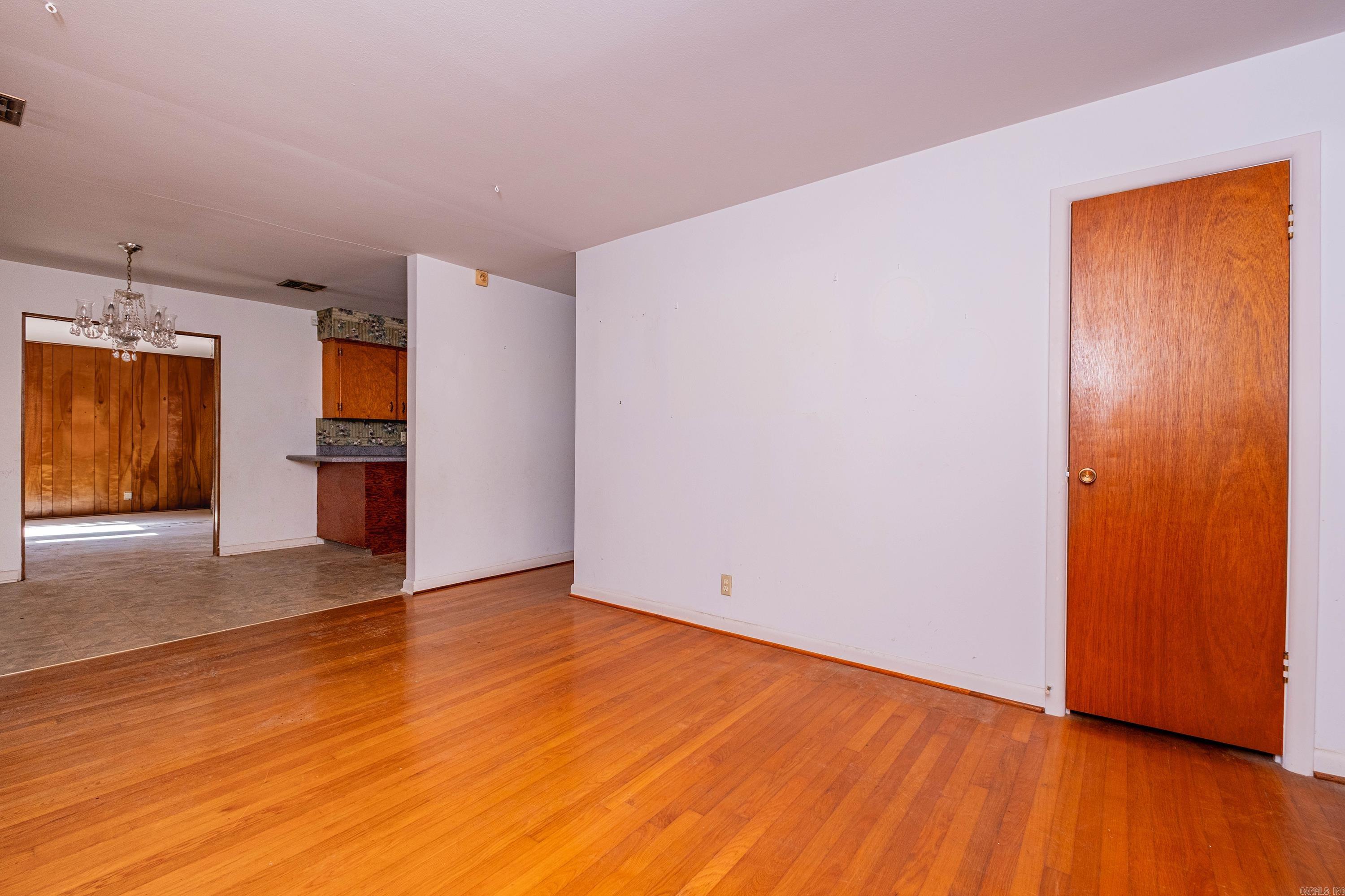 Knowlton - Residential